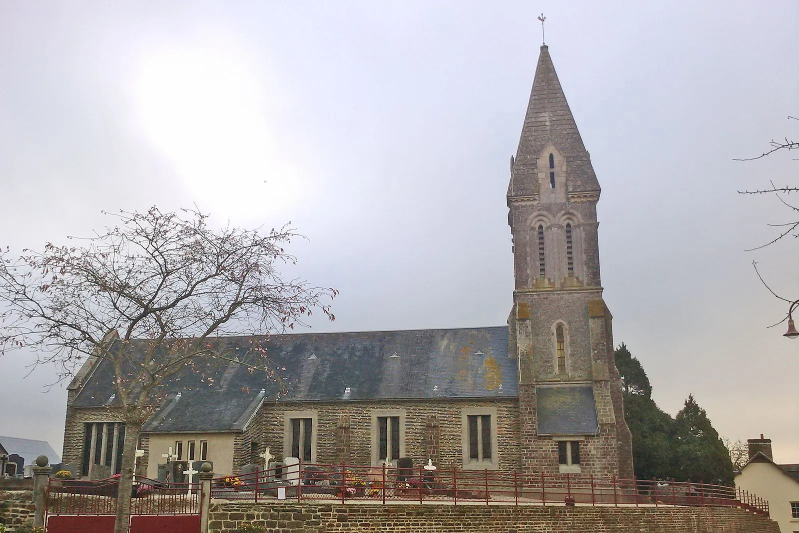 Photo showing: Église Notre-Dame du Mesnil-Raoult
