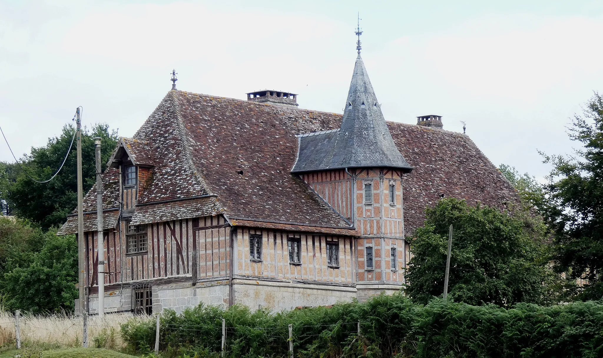 Photo showing: Guerquesalles (Normandie, France). Le manoir de la Cocardière.