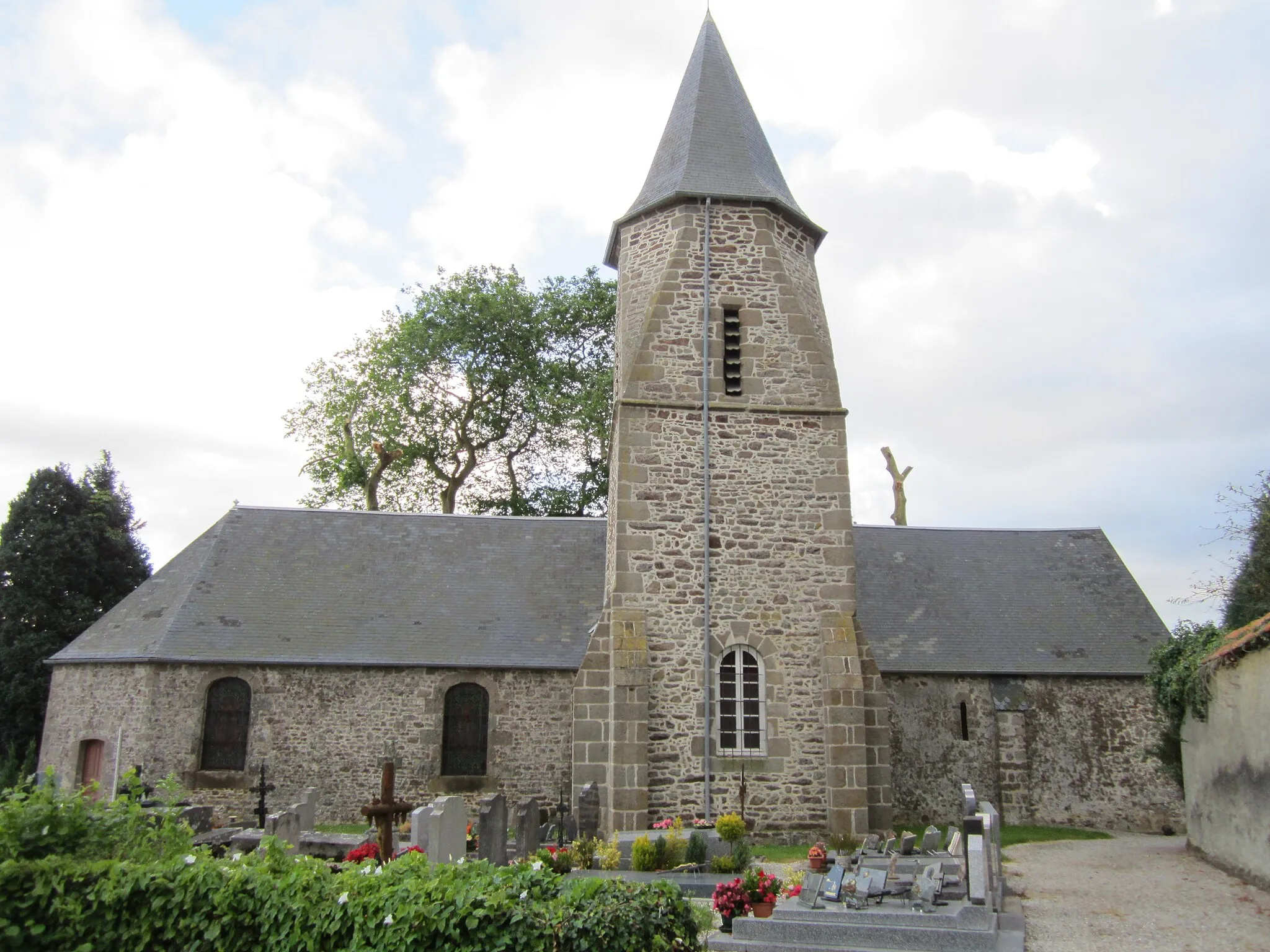 Photo showing: Église Saint-Pierre de fr:Chanteloup (Manche)