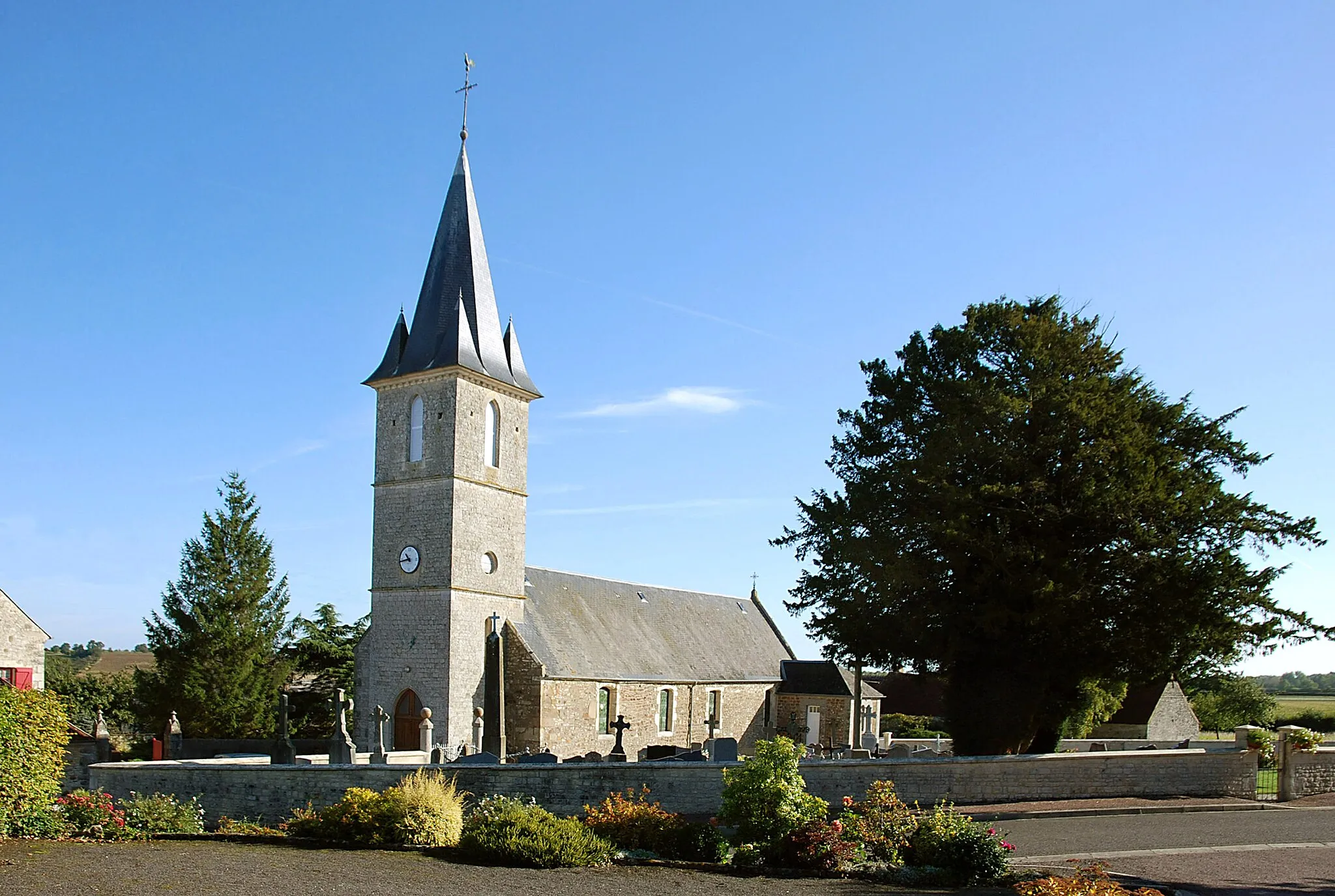 Photo showing: Église Saint-Roch de Courteilles, commune de Giel-Courteilles (Orne)