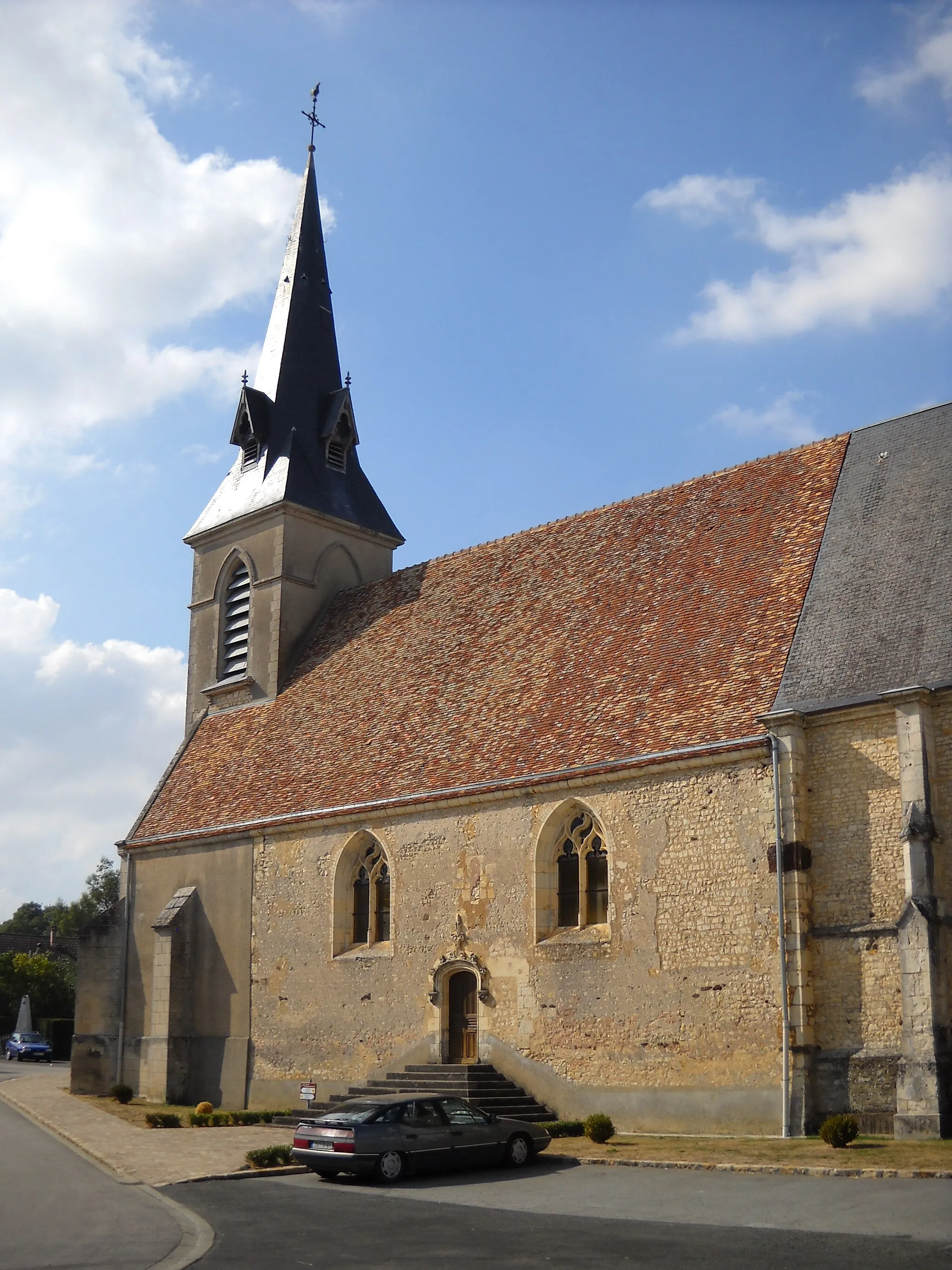 Photo showing: The church of Saint-Hilaire-sur-Erre, Orne, France.