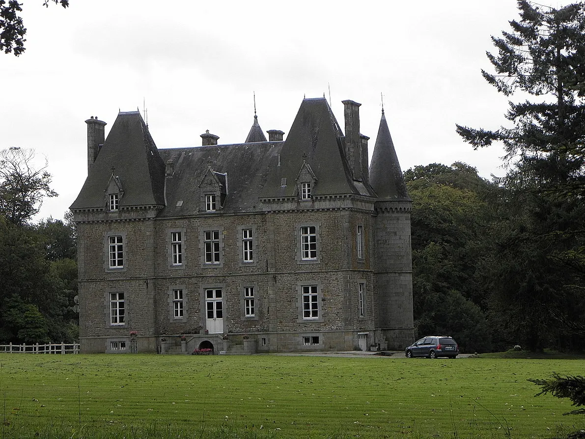 Photo showing: Château de La Vieuville en Le Châtellier (35)