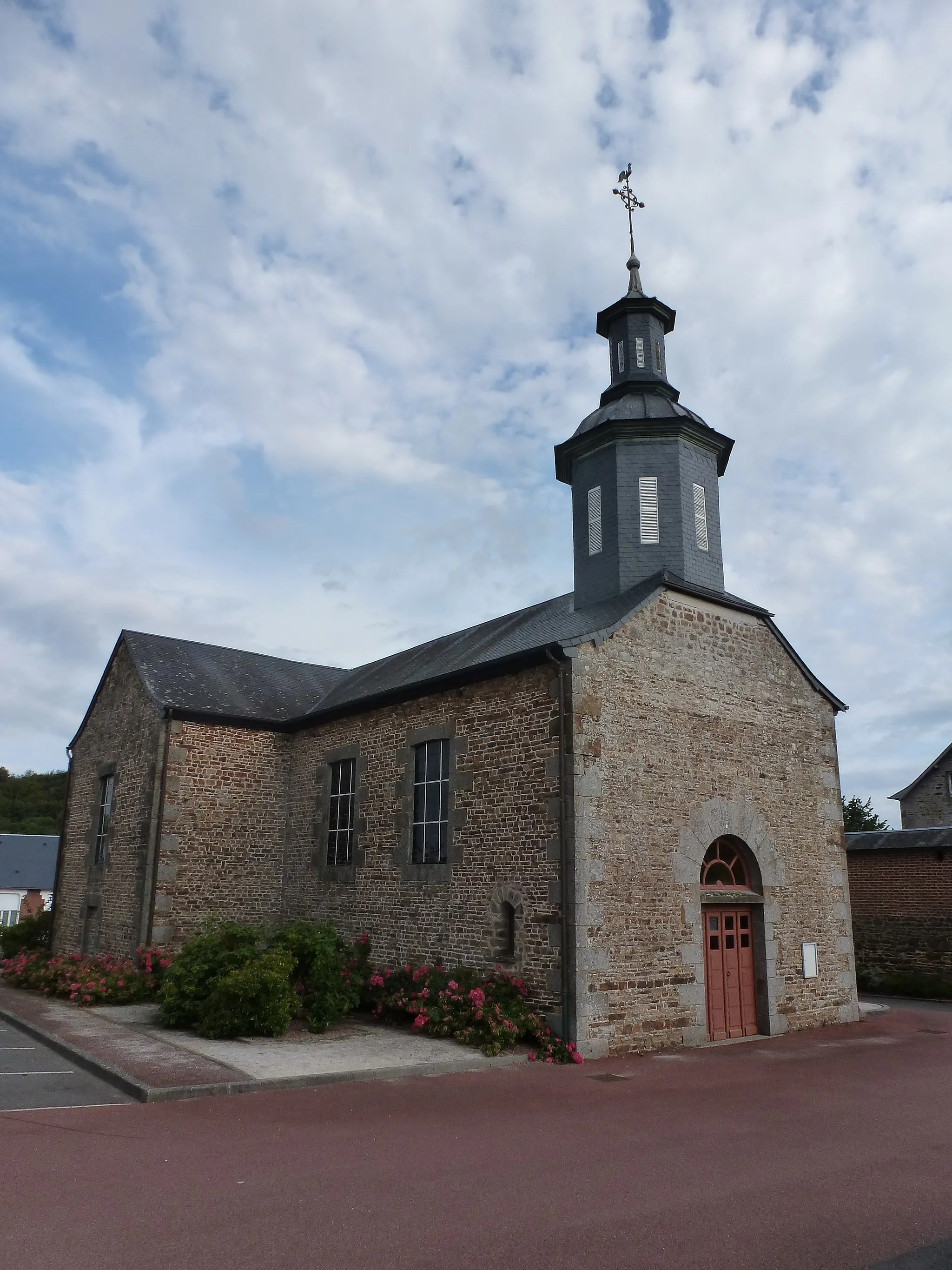 Photo showing: Eglise du Châtellier (Orne)
