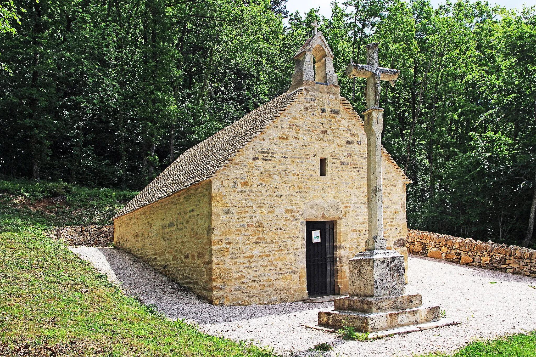 Photo showing: St Barbe chapel near Villy-en -Auxois