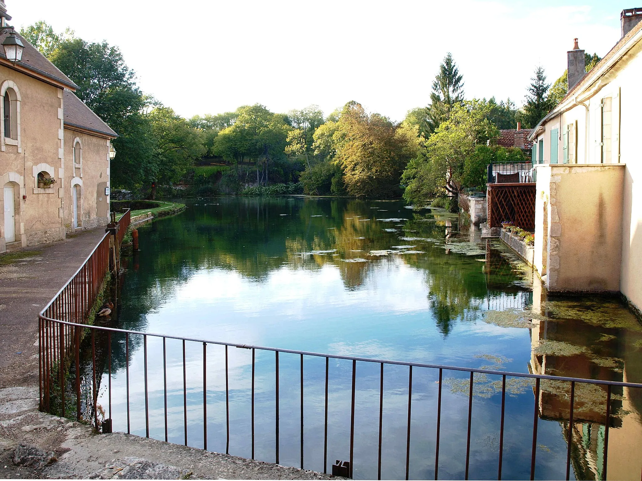 Photo showing: Druyes-les-Belles-Fontaines (Yonne, France) ;