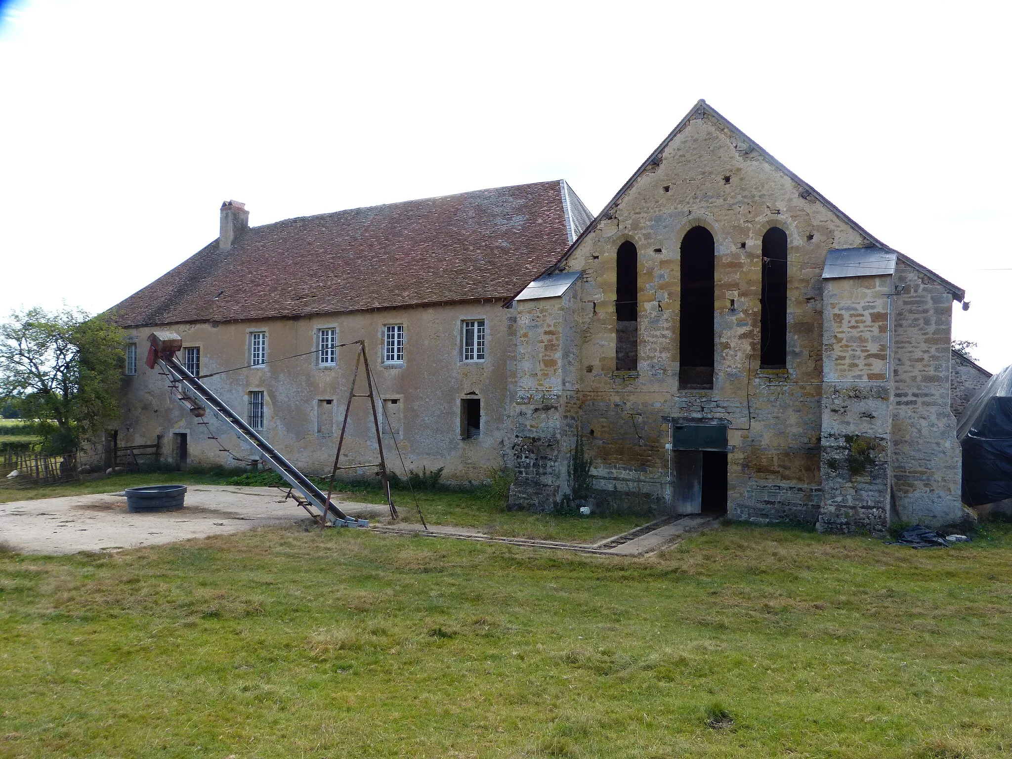 Photo showing: Les bâtiments conventuels et l'église abbatiale aujourd'hui