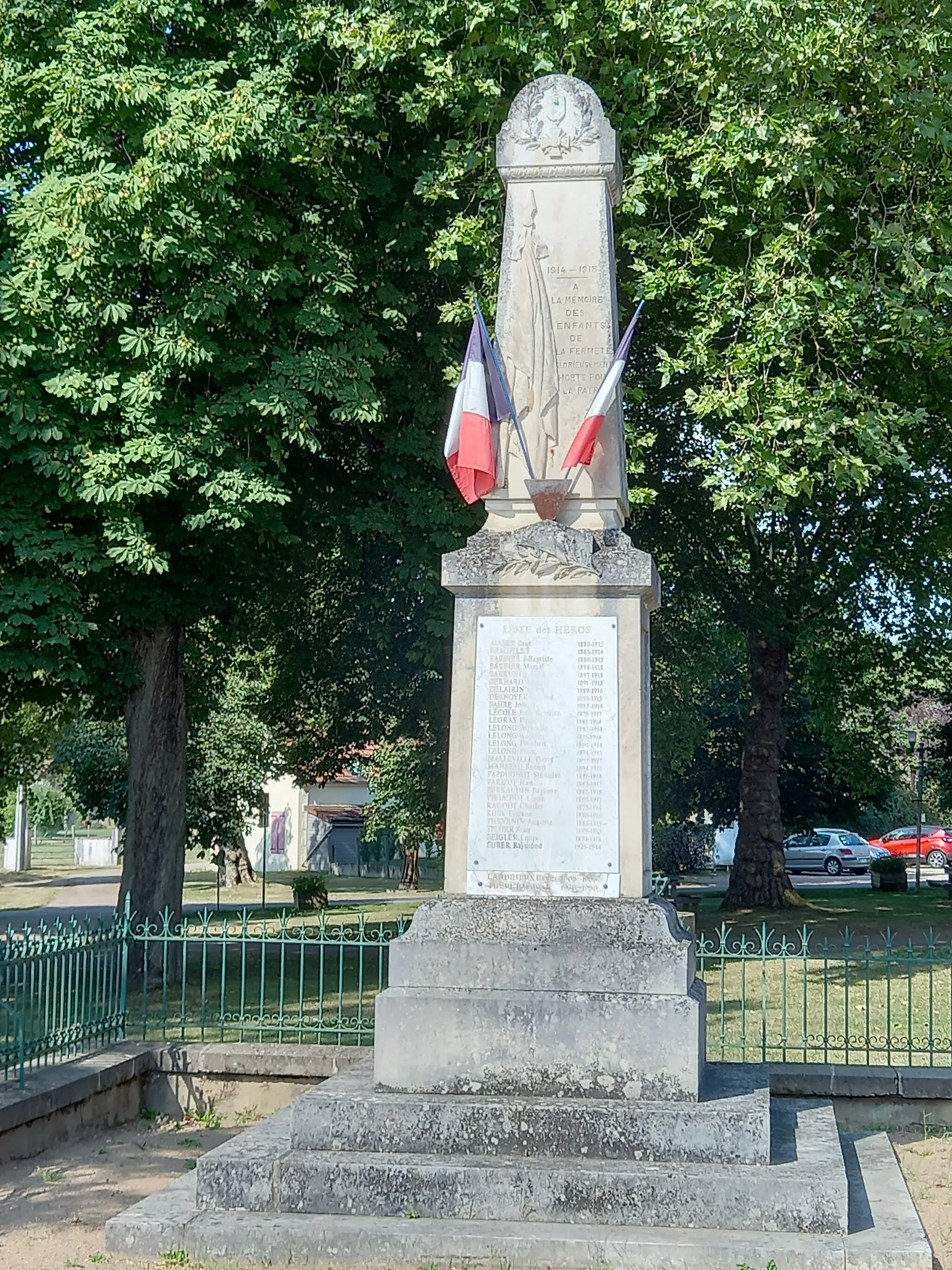 Photo showing: La Fermeté (commune française du département de la Nièvre)
