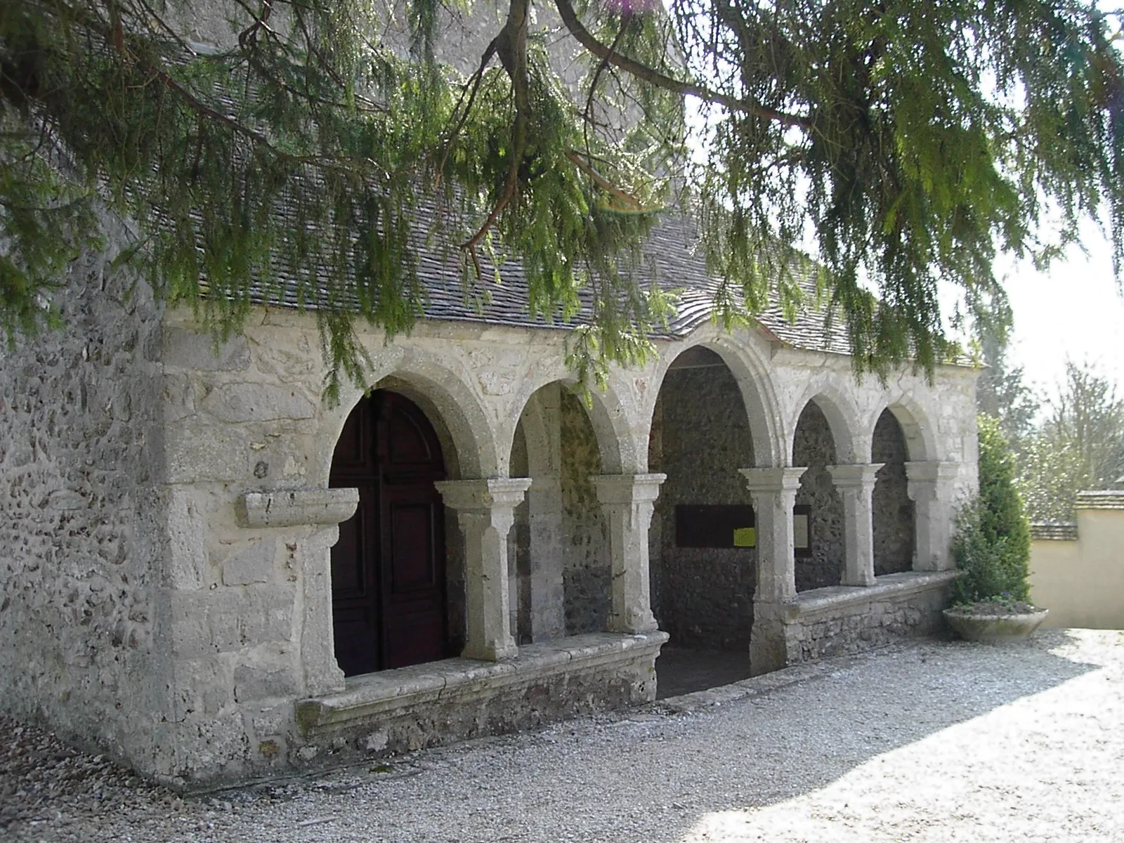 Photo showing: Église Saint-Pierre de Rozoy-le-Vieil (Classée)