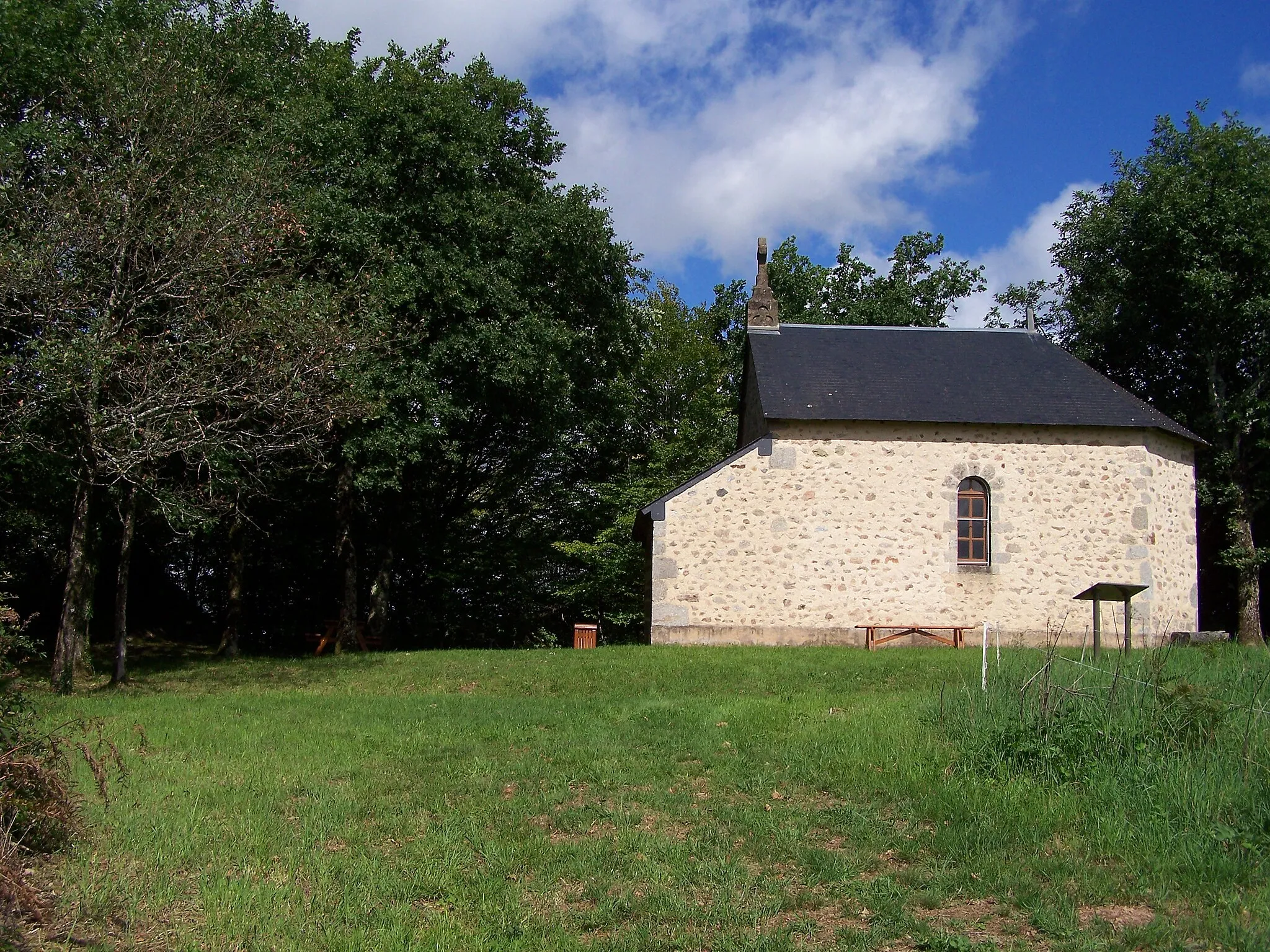 Photo showing: La chapelle Saint-Roch de Montbois à Château-Chinon (Campagne) (Nièvre, France)