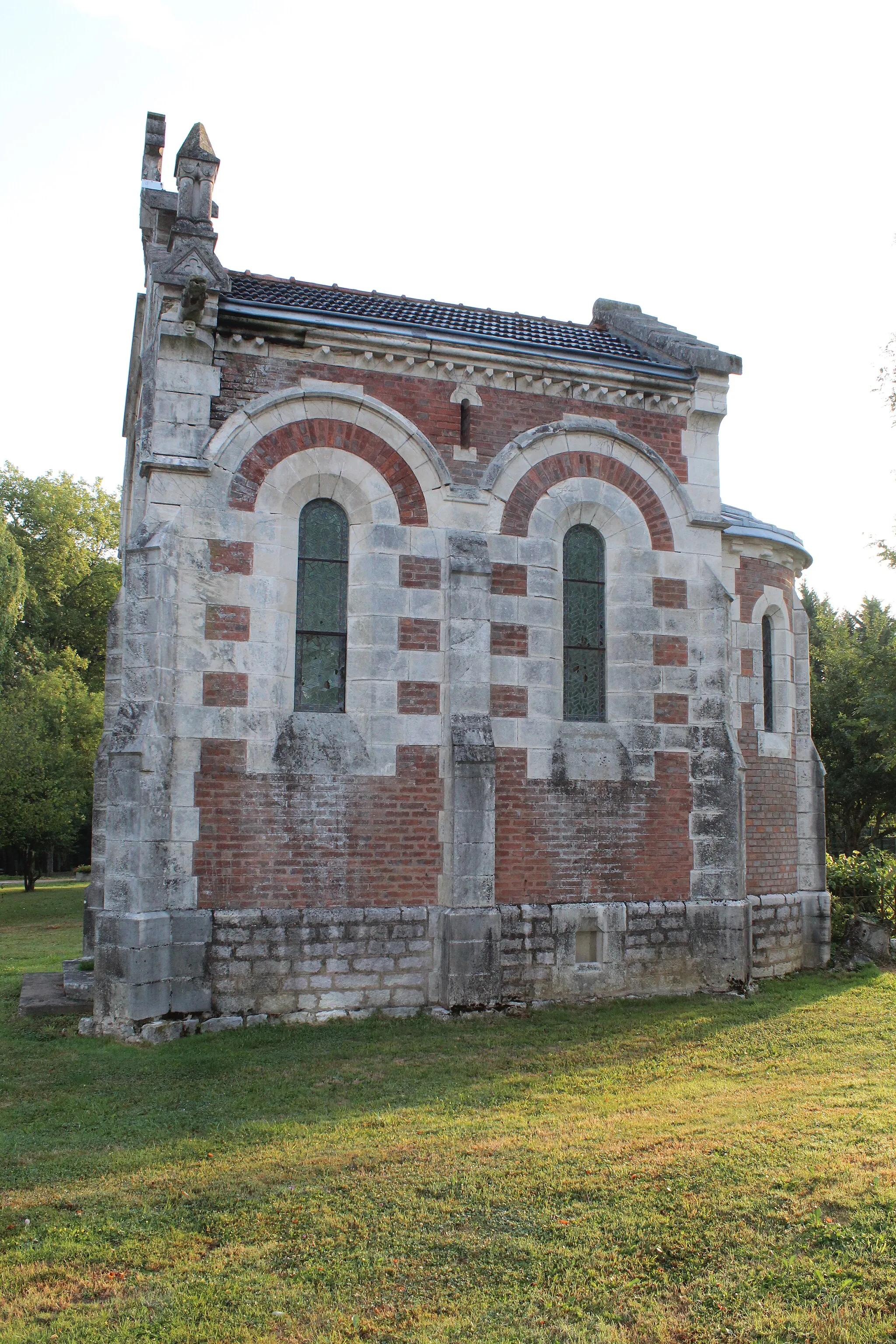 Photo showing: Chapelle du Château des Crozes, Frontenaud.