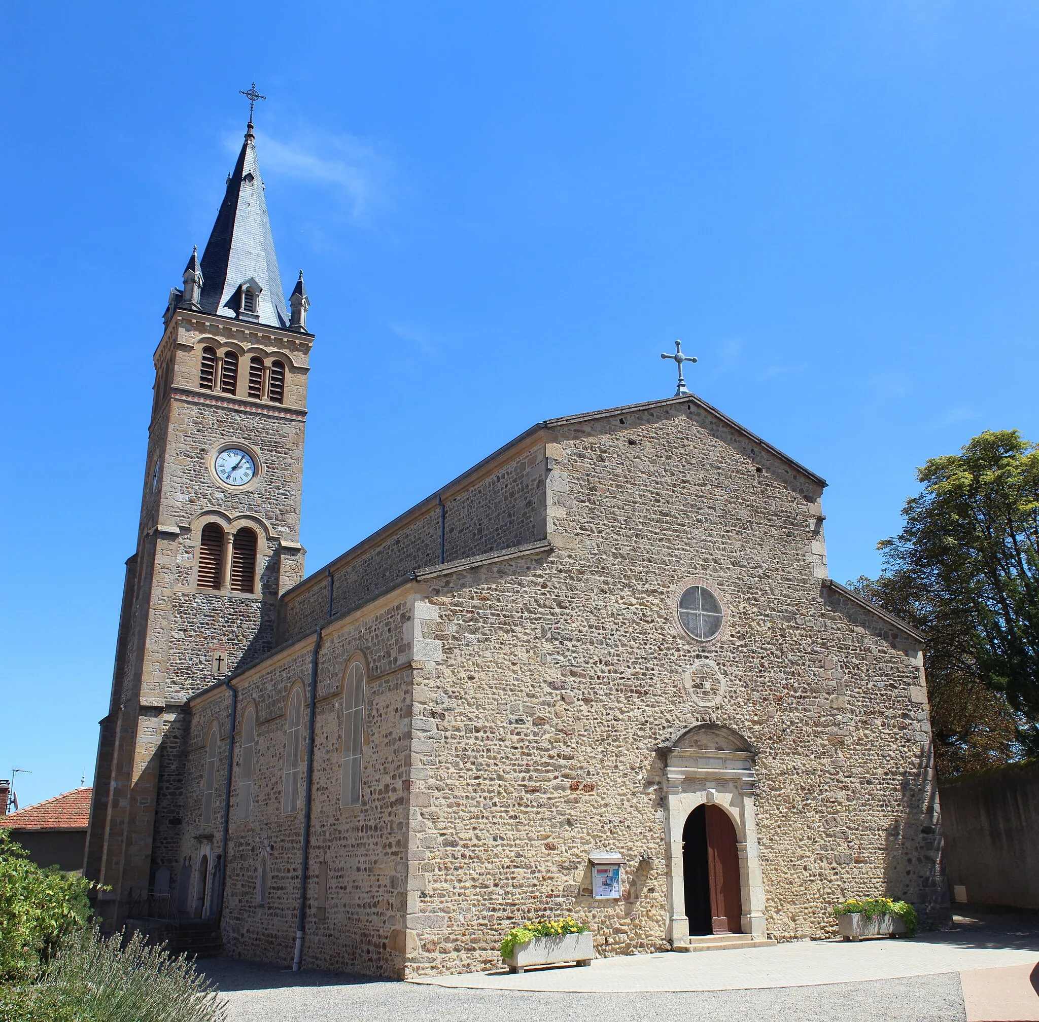 Photo showing: Église Saint-Julien de Lancié.