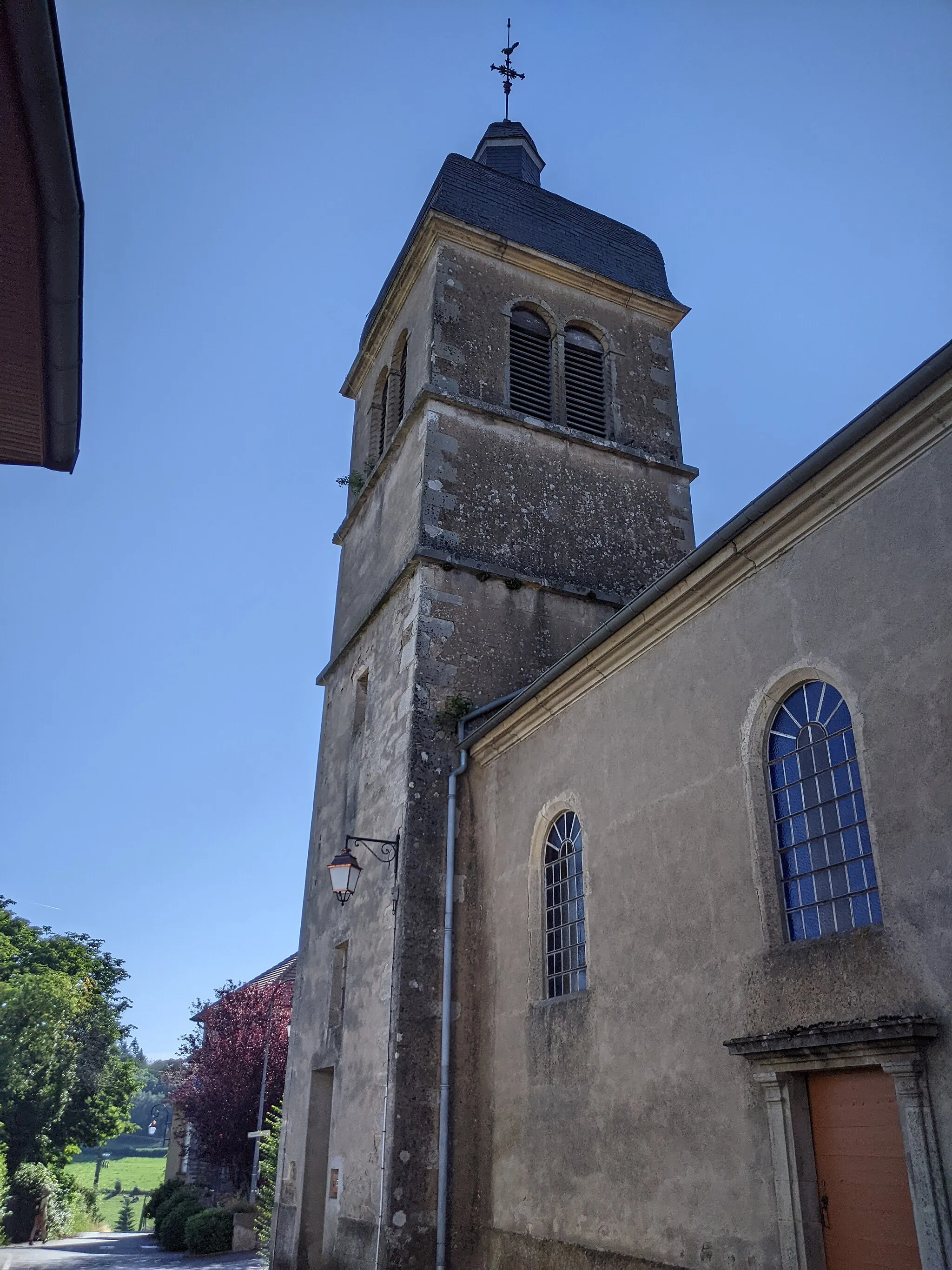 Photo showing: Clocher de l'église Saint-Clément de Saint-Clément-de-Vers (Rhône, France).