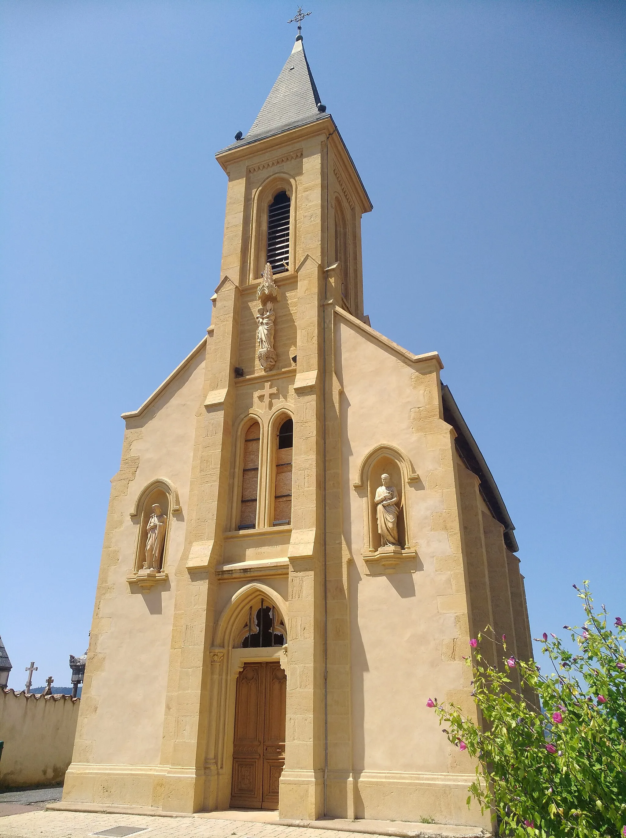 Photo showing: Chapelle de l'Immaculée-Conception de Saint-Laurent-d'Oingt (commune de Val-d'Oingt, Rhône, France).