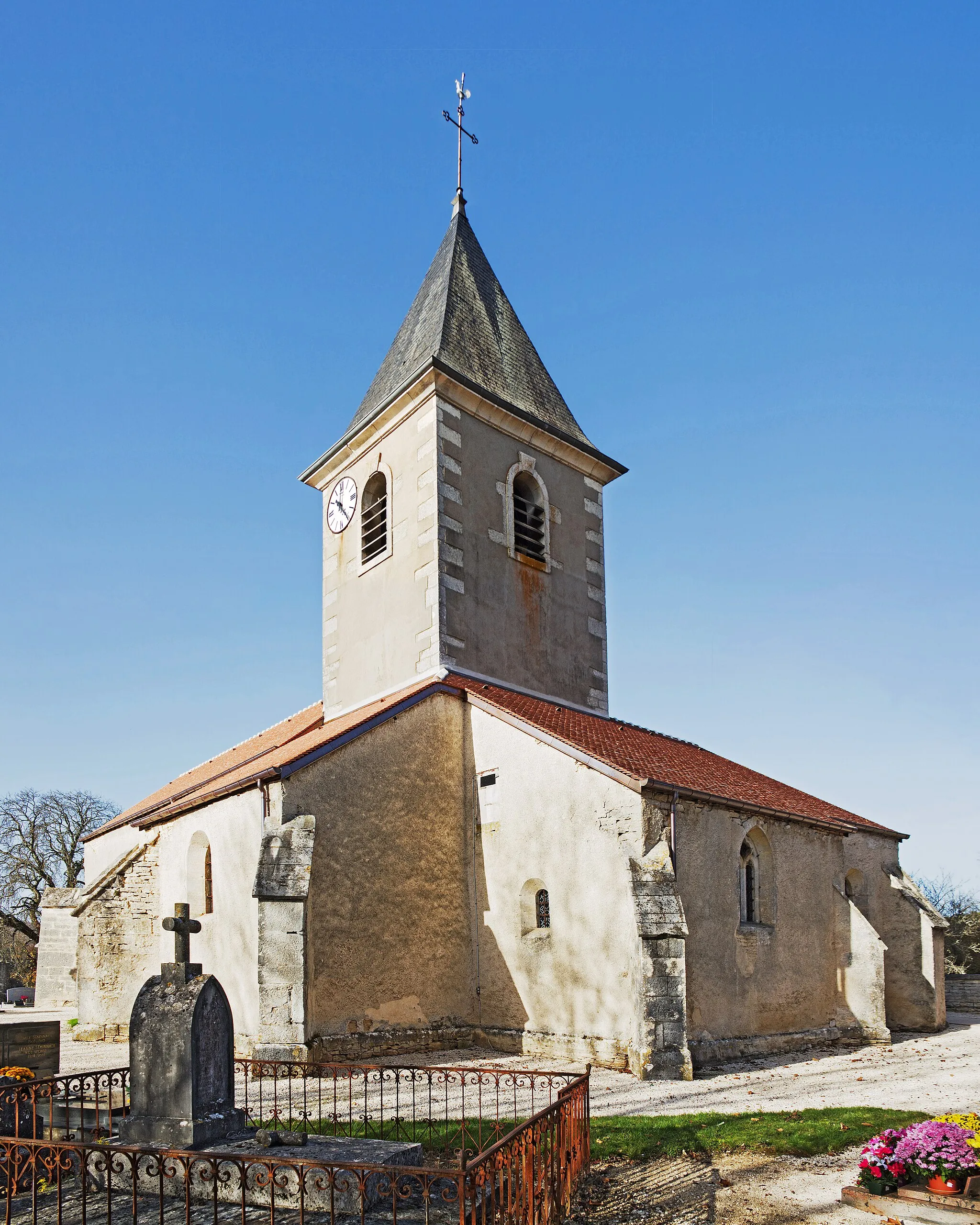 Photo showing: St Corneille's church in Diénay