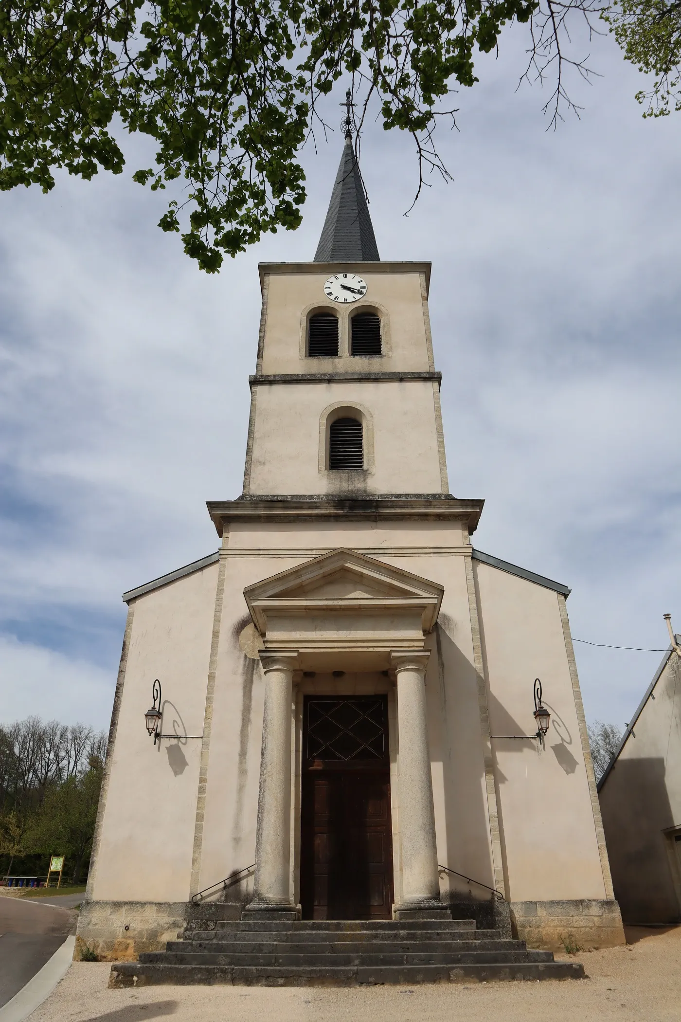 Photo showing: Église de la Nativité à Courtivron (21).