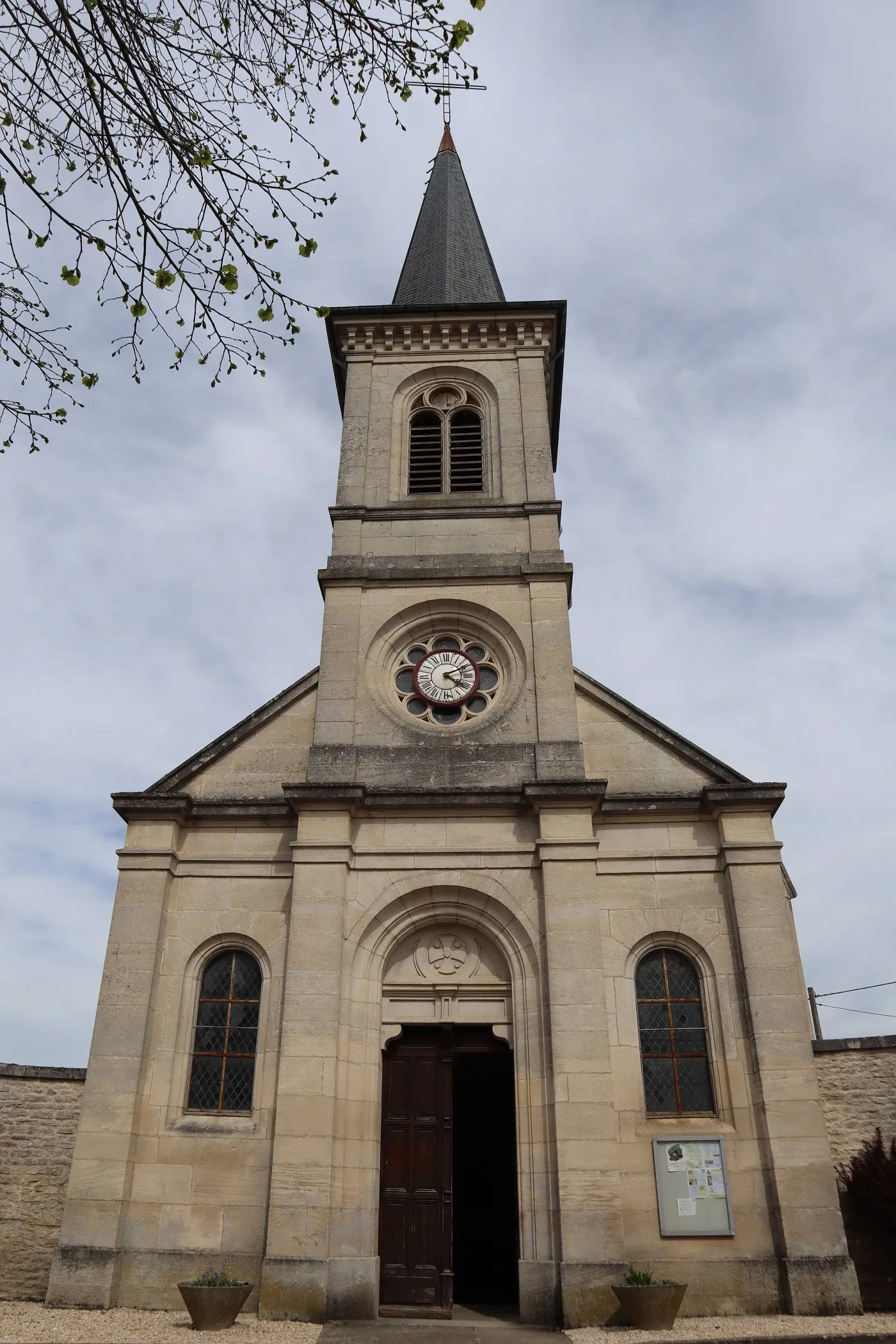 Photo showing: Extérieur de l'église Saint-Brice à Tarsul (21).
