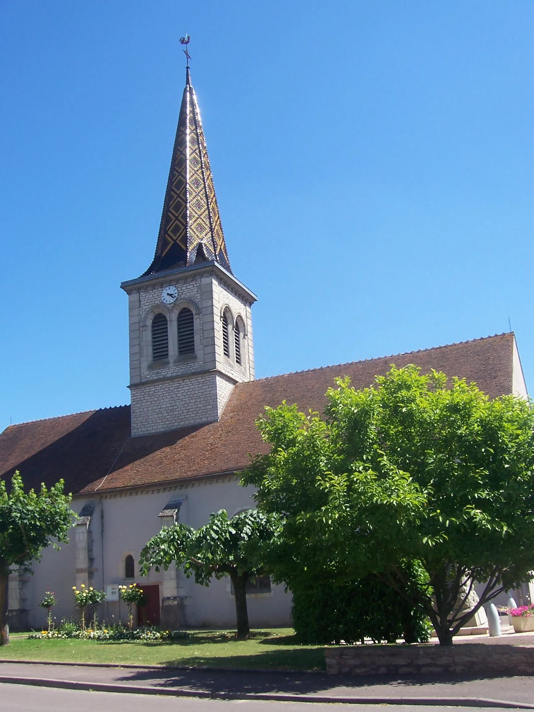 Photo showing: Eglise d'Ouroux-sur-Saône
