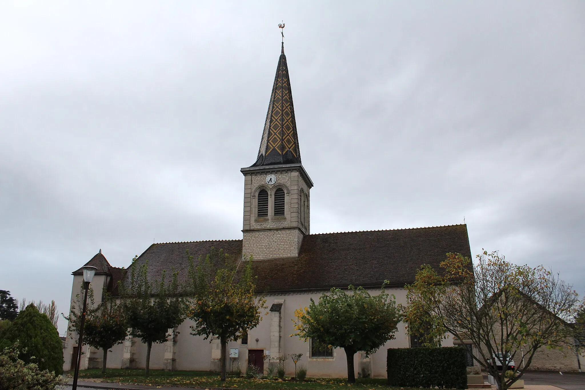 Photo showing: Église Notre-Dame-de-l'Assomption d'Ouroux-sur-Saône.