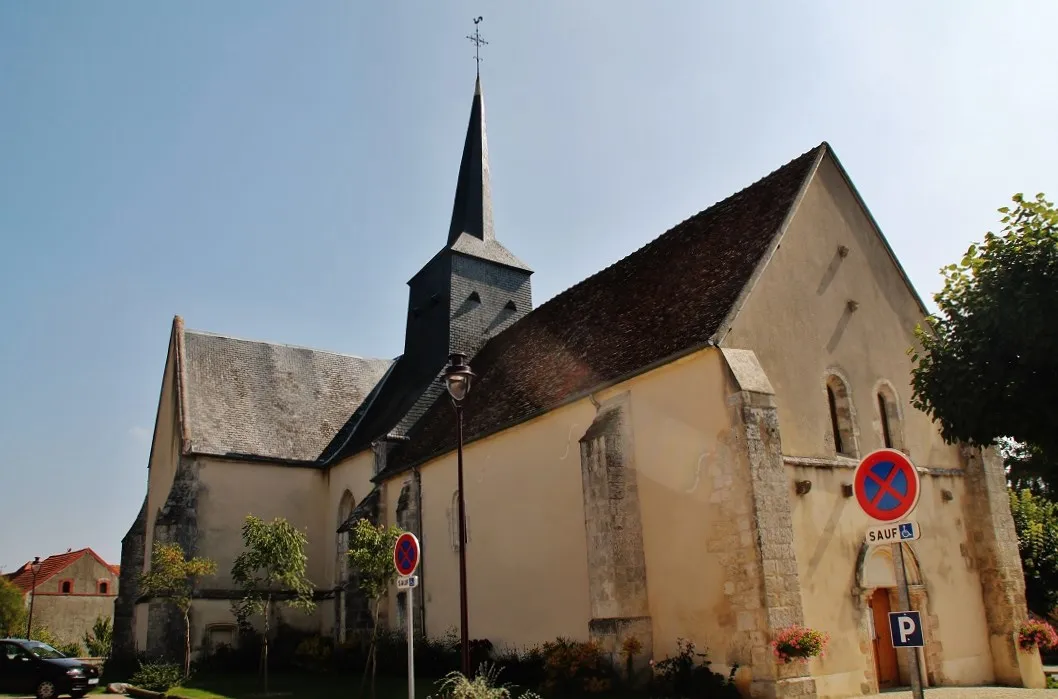 Photo showing: église St Pierre