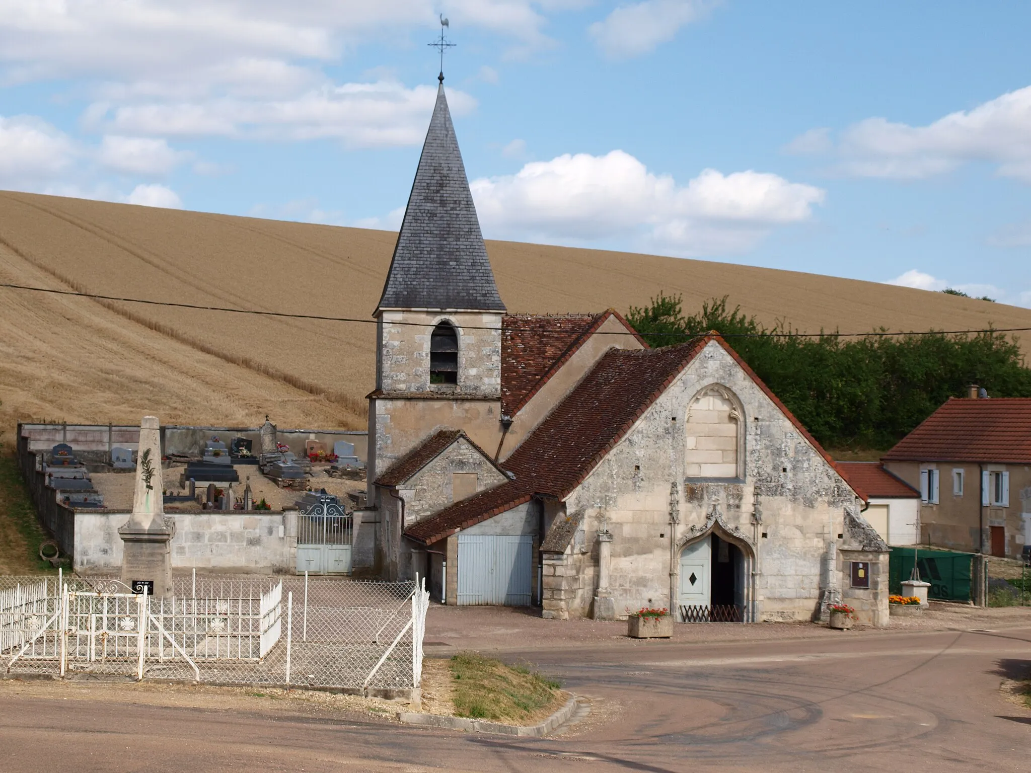 Photo showing: Église Saint-Martin de Mouffy (Yonne, France)