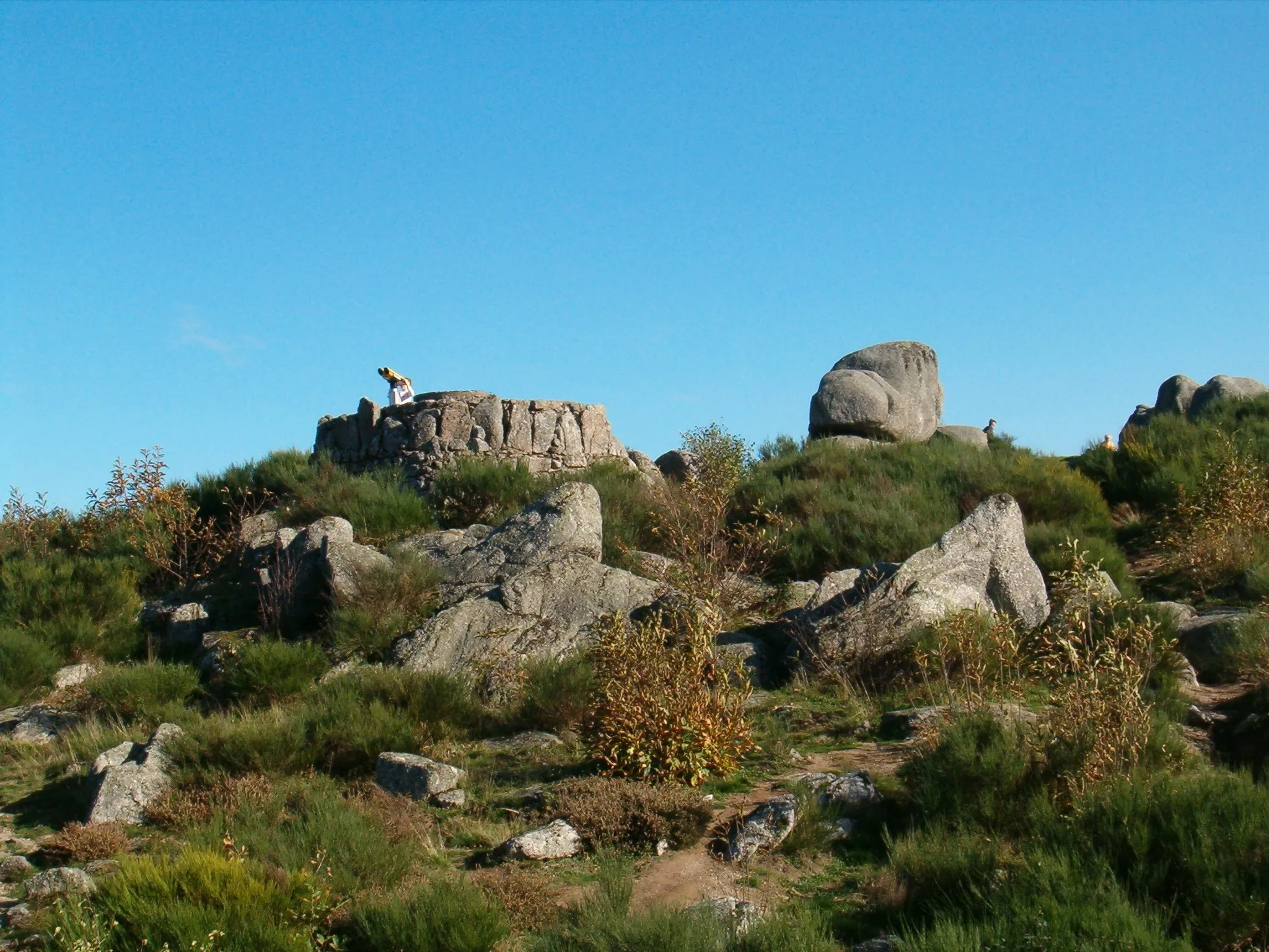 Photo showing: Les Rochers du Carnaval sur le site d'Uchon en Saône-et-Loire (France)