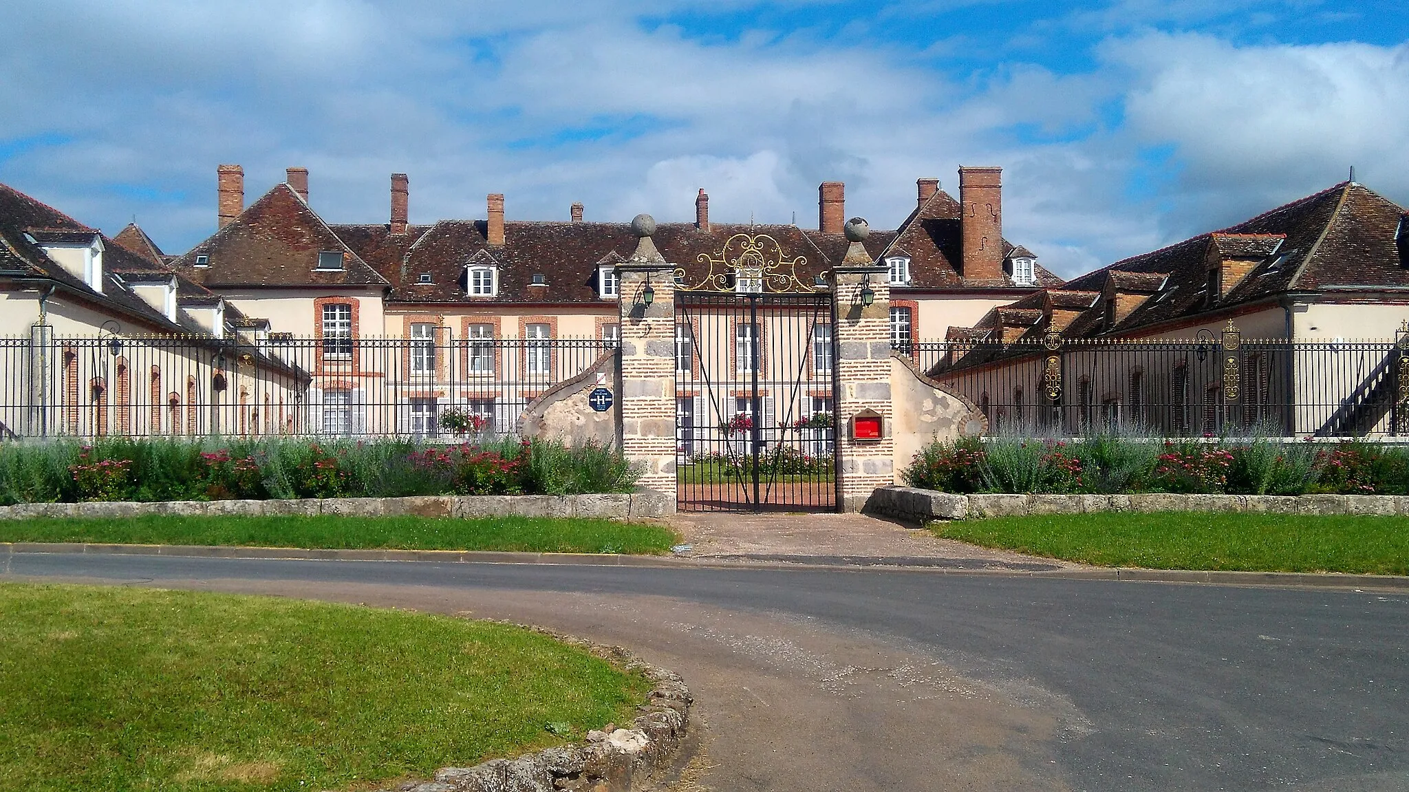 Photo showing: Photo du château de Chaumont sur Yonne