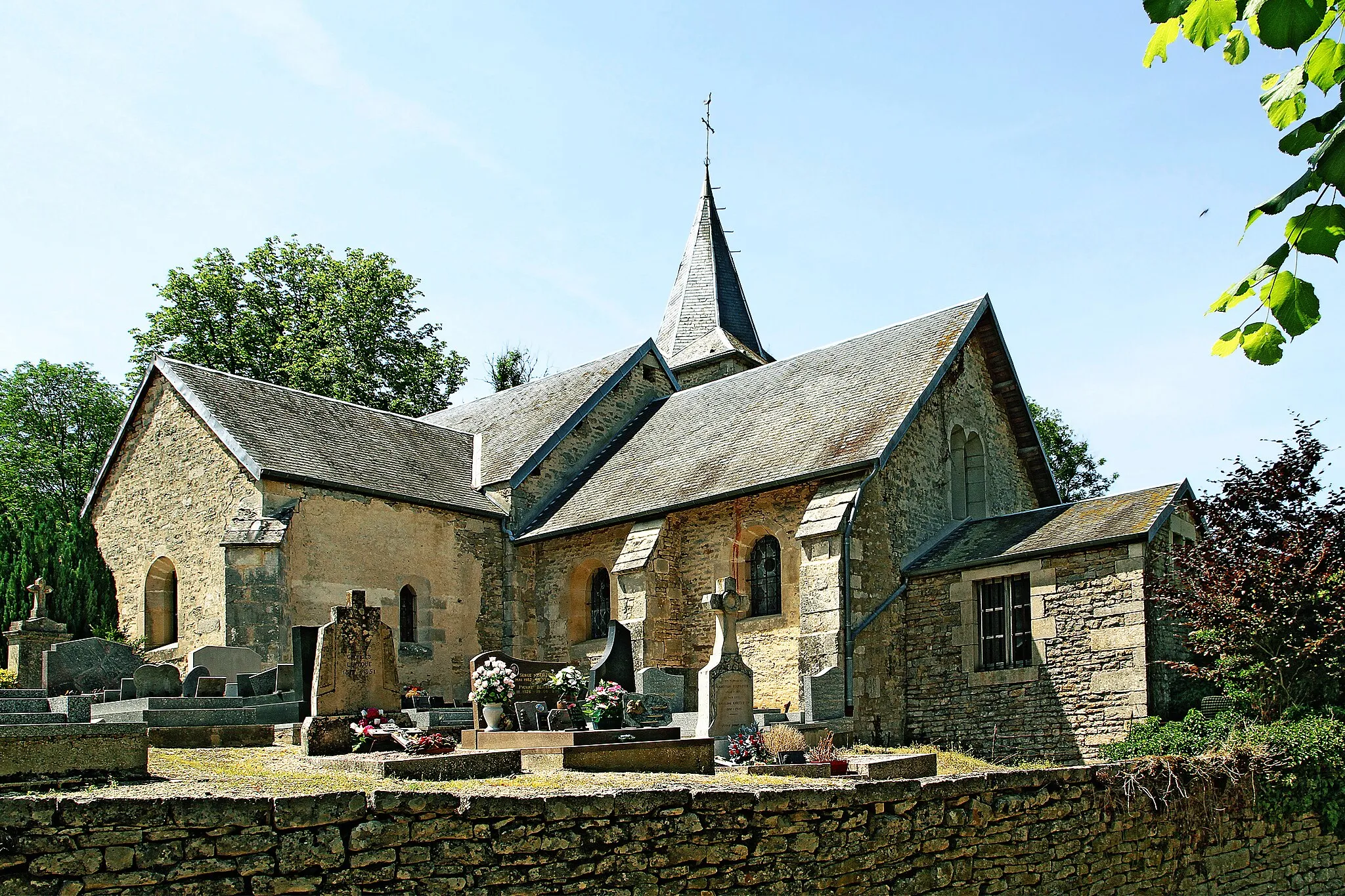 Photo showing: Saint Benigne's church of Quemigny-sur-Seine
