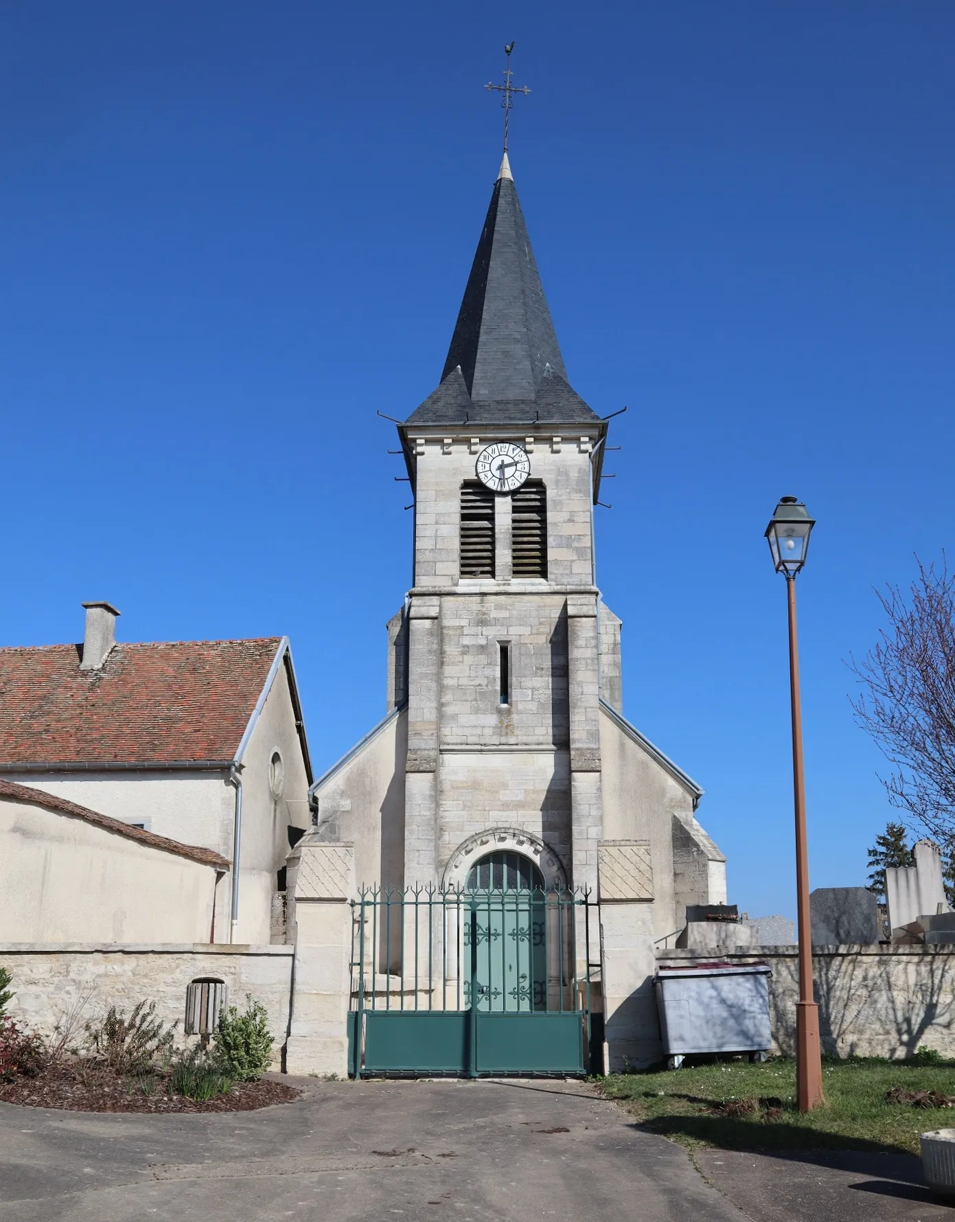 Photo showing: Église Saint-Martin à Tanay (21).