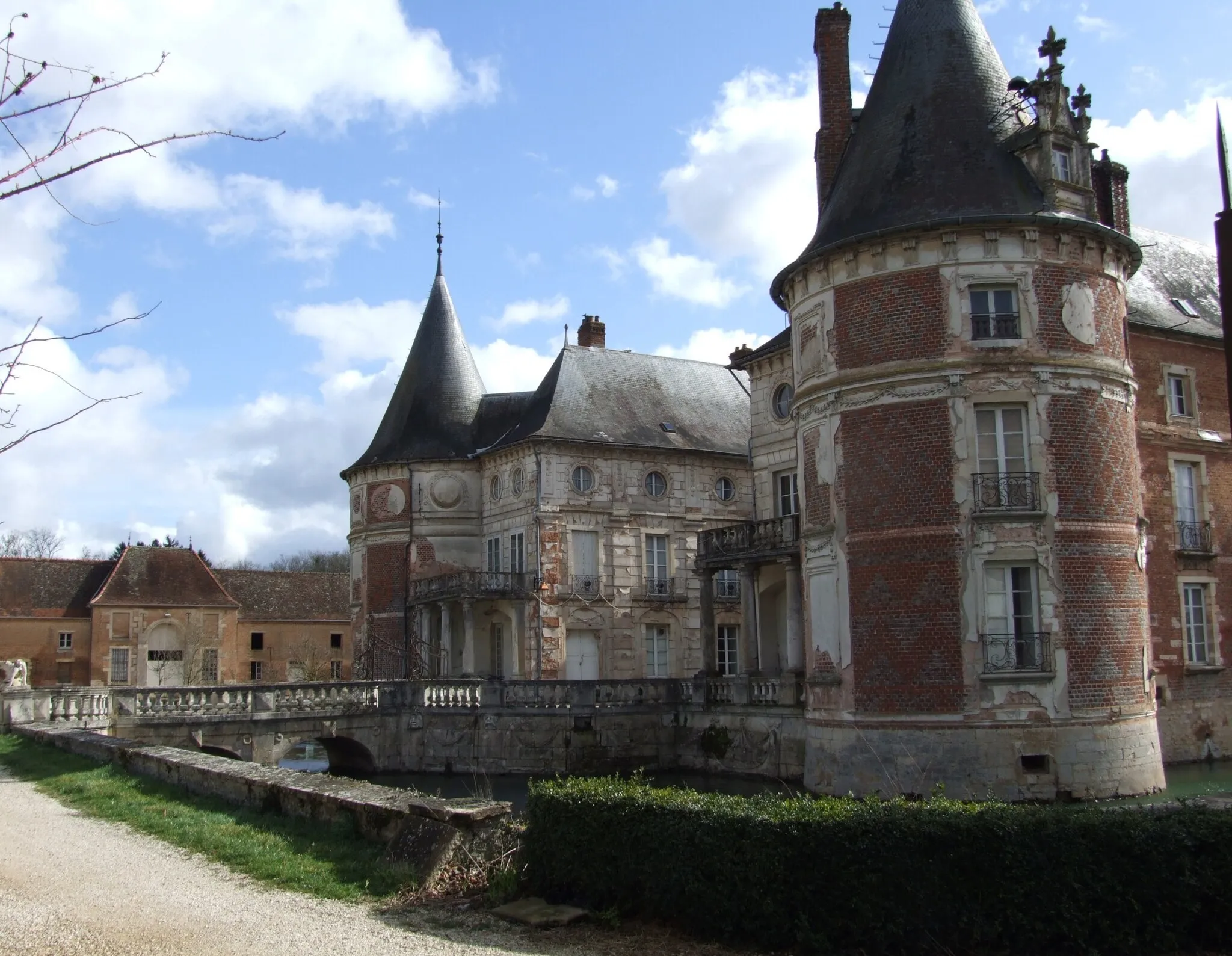 Photo showing: Longecourt-en-Plaine,  Burgundy, FRANCE