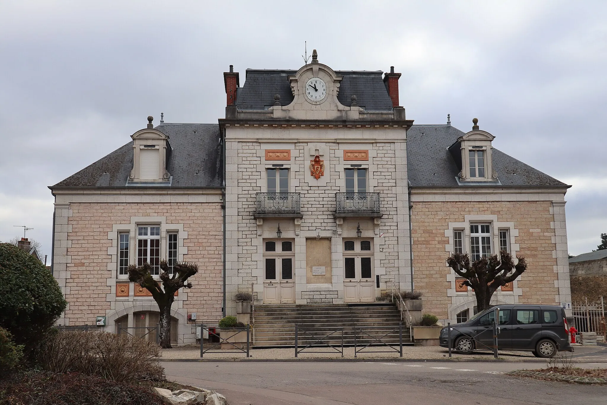 Photo showing: Ancienne mairie de Corgoloin (21).