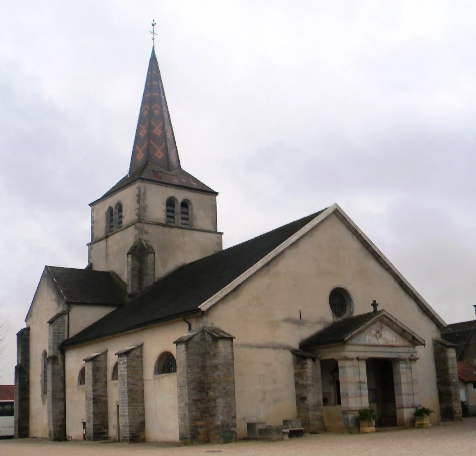 Photo showing: Eglise de Ladoix-Serrigny