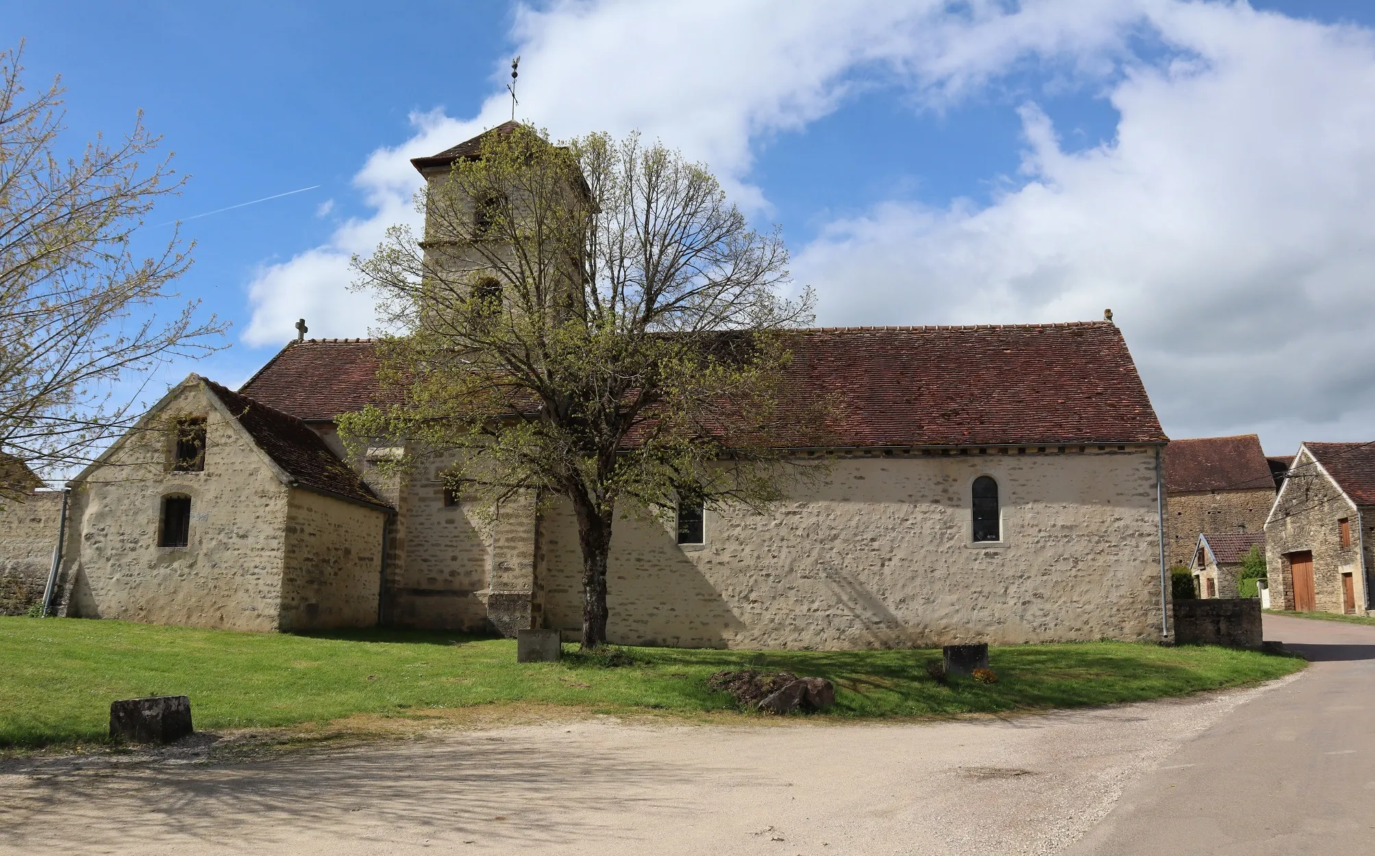 Photo showing: Église Saint-Pierre-ès-Liens de Champ-d'Oiseau (21).