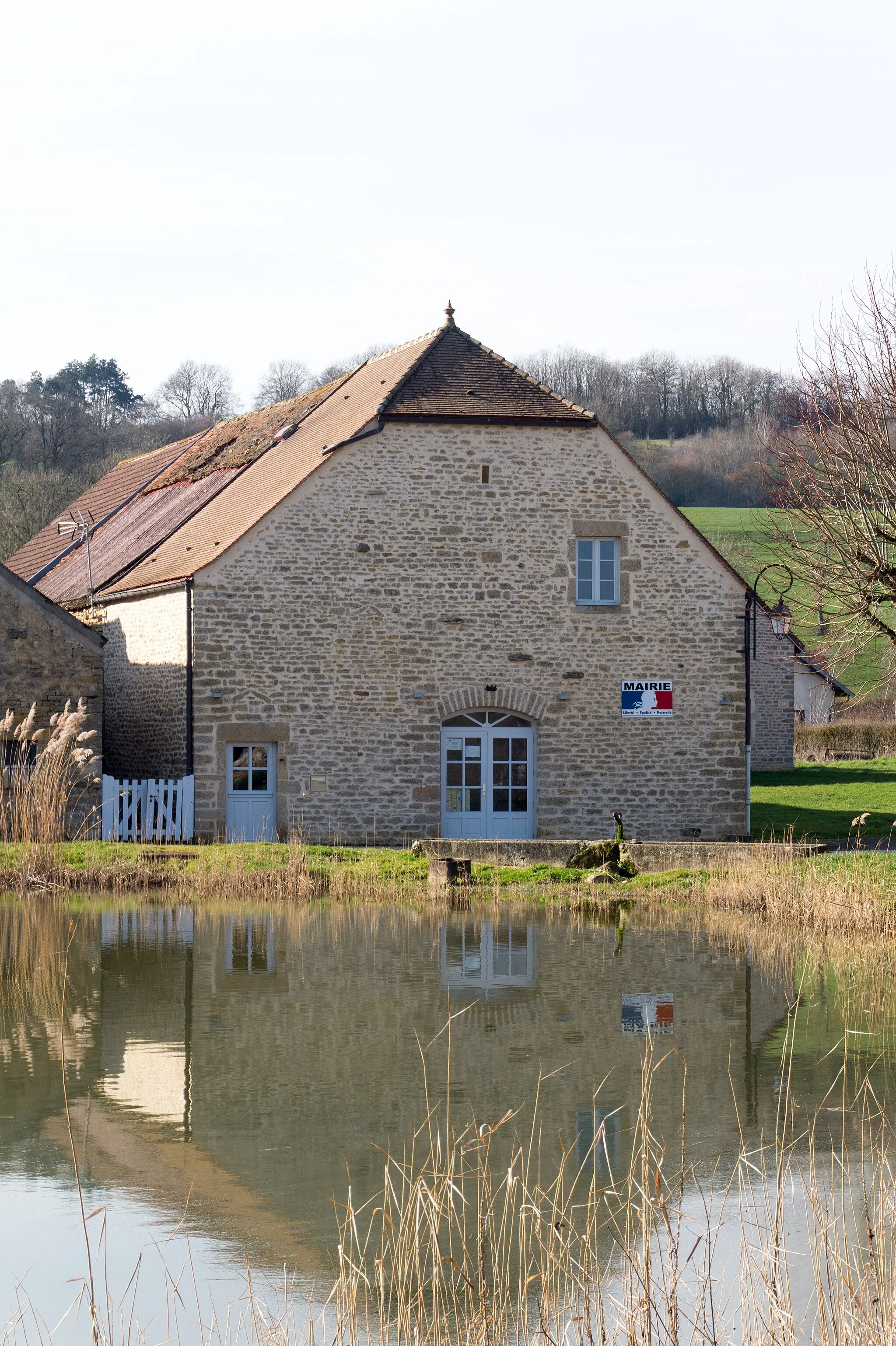 Photo showing: Mairie de Massingy-lès-Semur