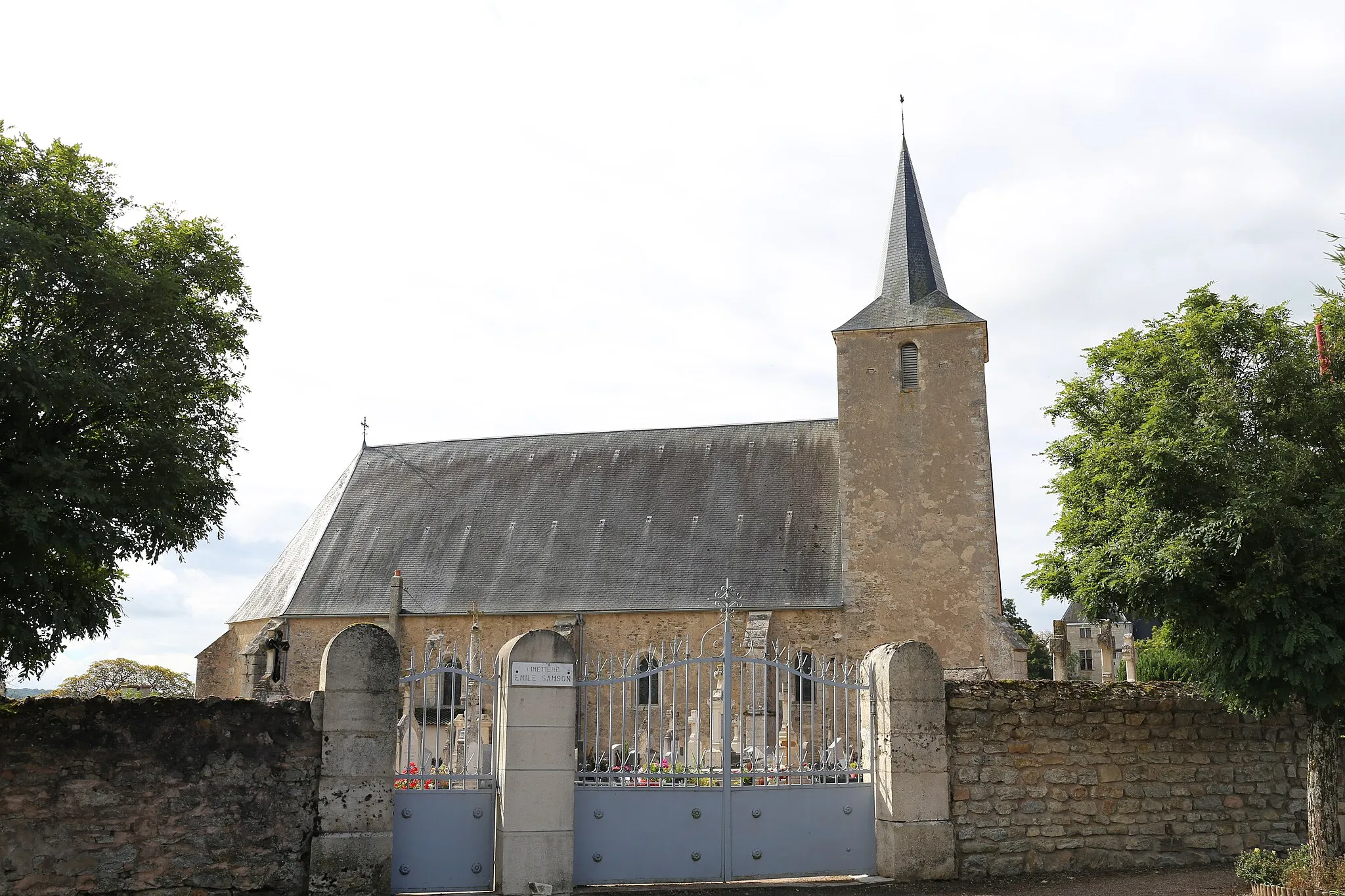 Photo showing: Église Saint-Pierre de Thoisy-la-Berchère.