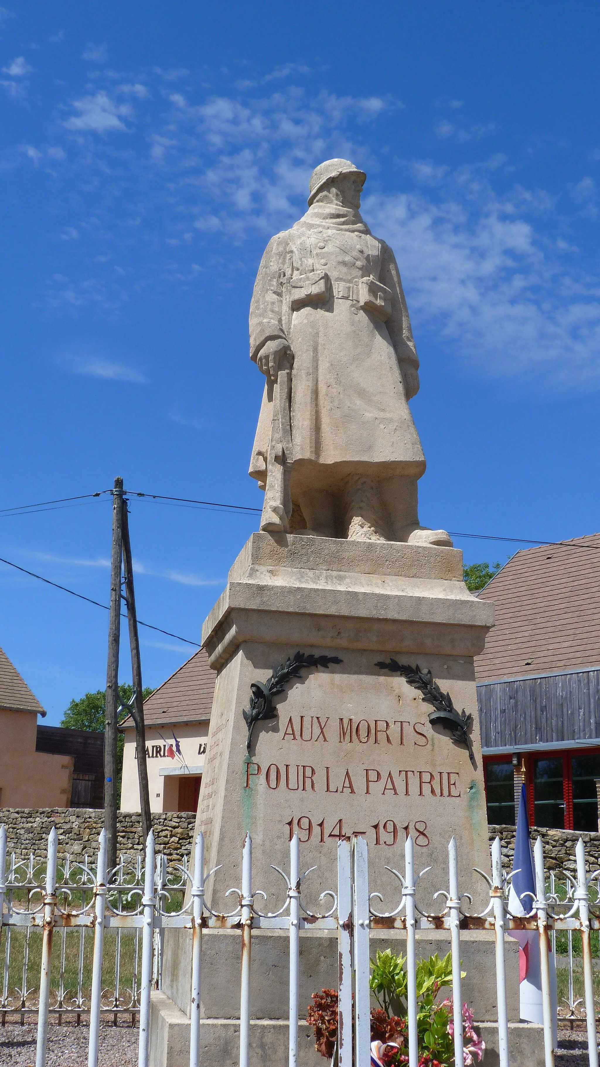 Photo showing: Memoraĵo por la mortintoj de la unua mondmilito