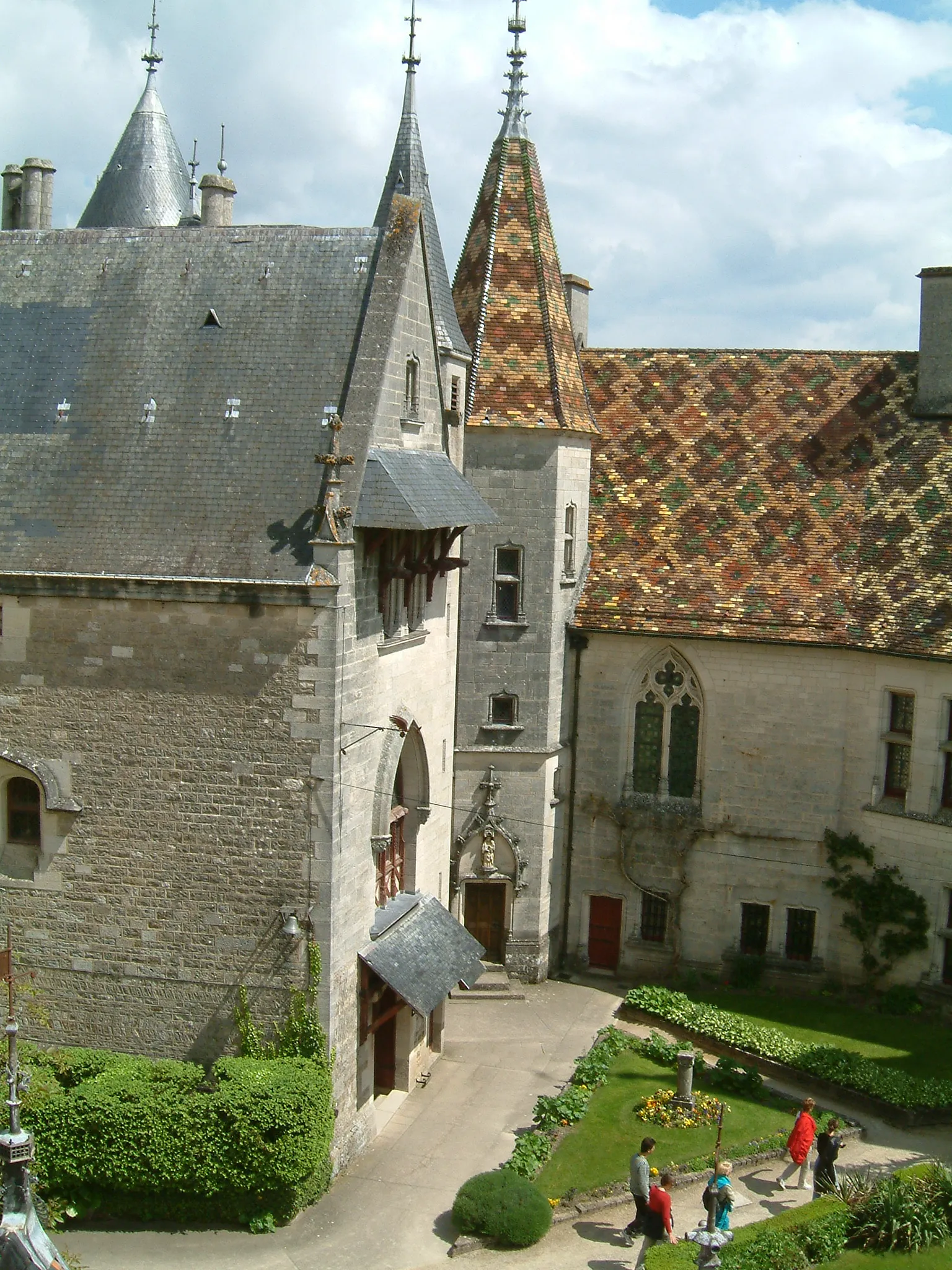 Photo showing: La Rochepot castle. Burgundy, FRANCE.