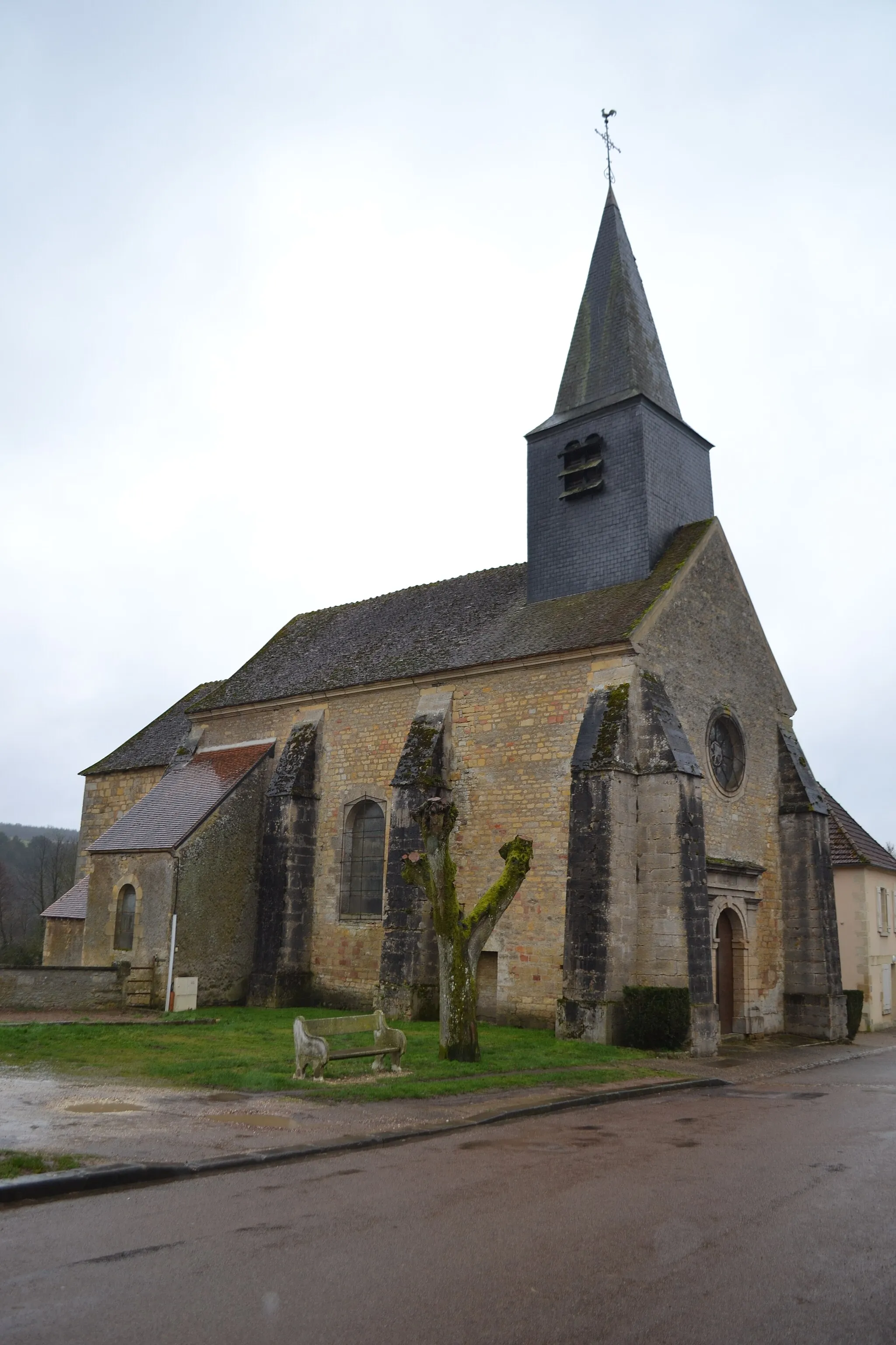 Photo showing: Eglise de Dompierre-sur-Nièvre (Nièvre).
