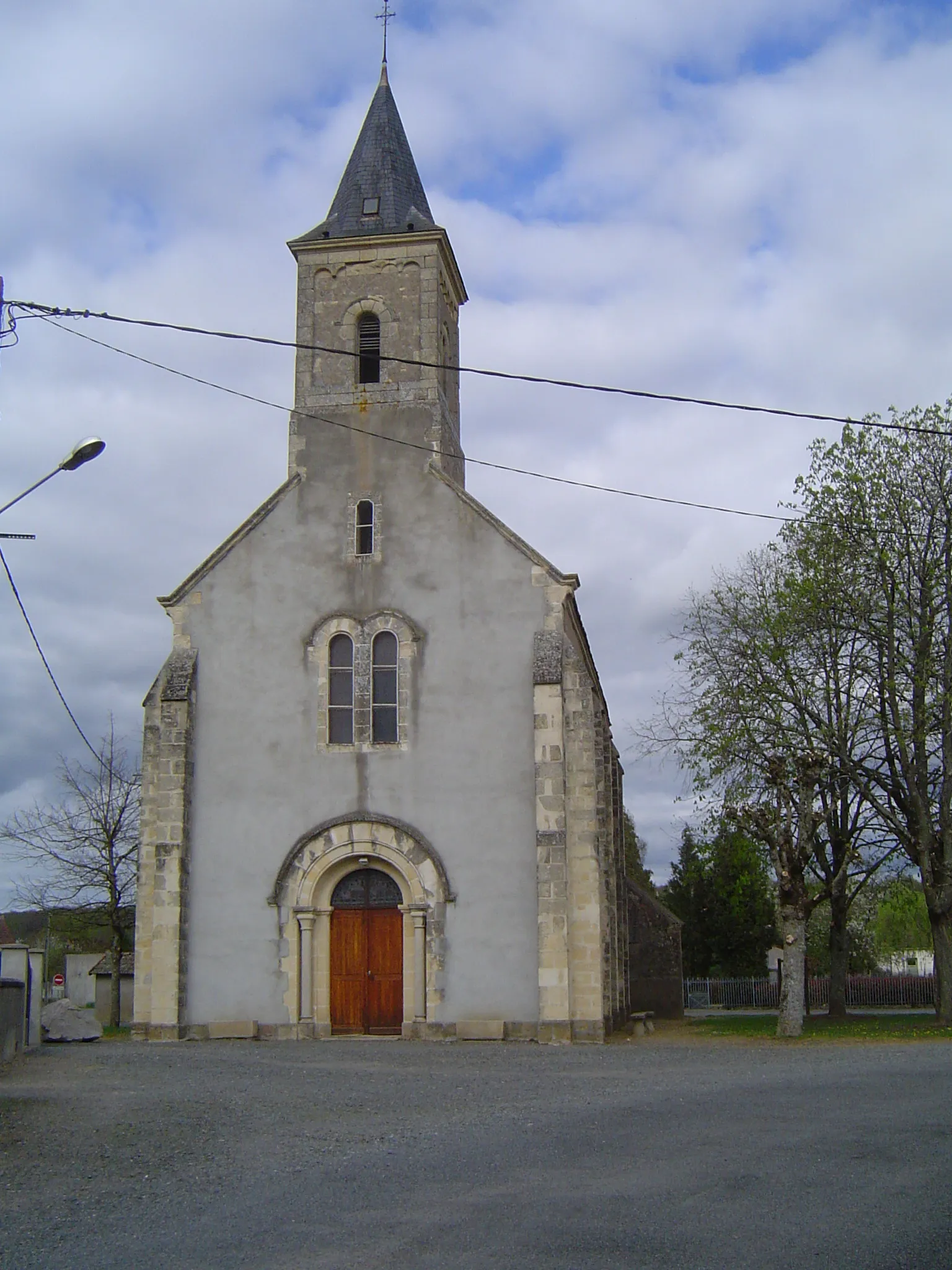 Photo showing: Saint-Hilaire-Fontaine (église 2)