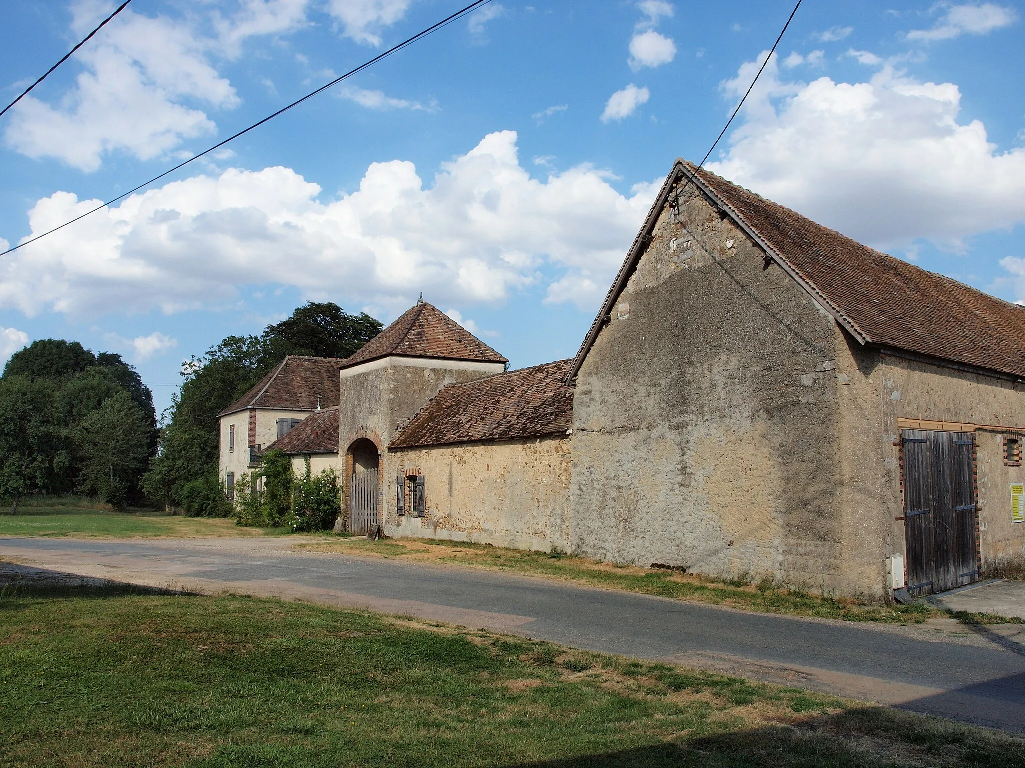 Photo showing: Hameau du Liard à Dollot (Yonne, France)