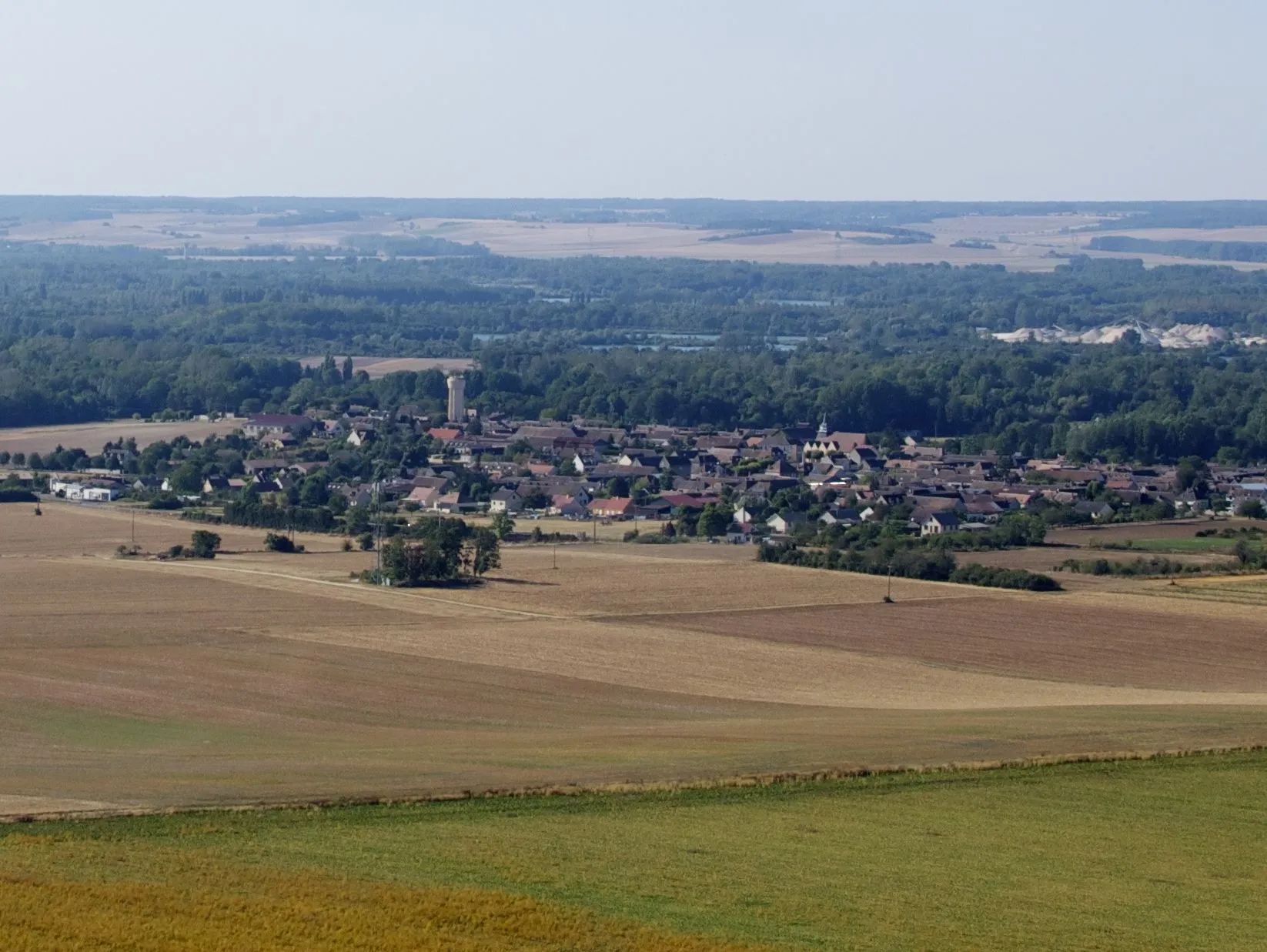 Photo showing: Le village de Bazoches-lès-Bray. (Seine-et-Marne, région Île-de-France).