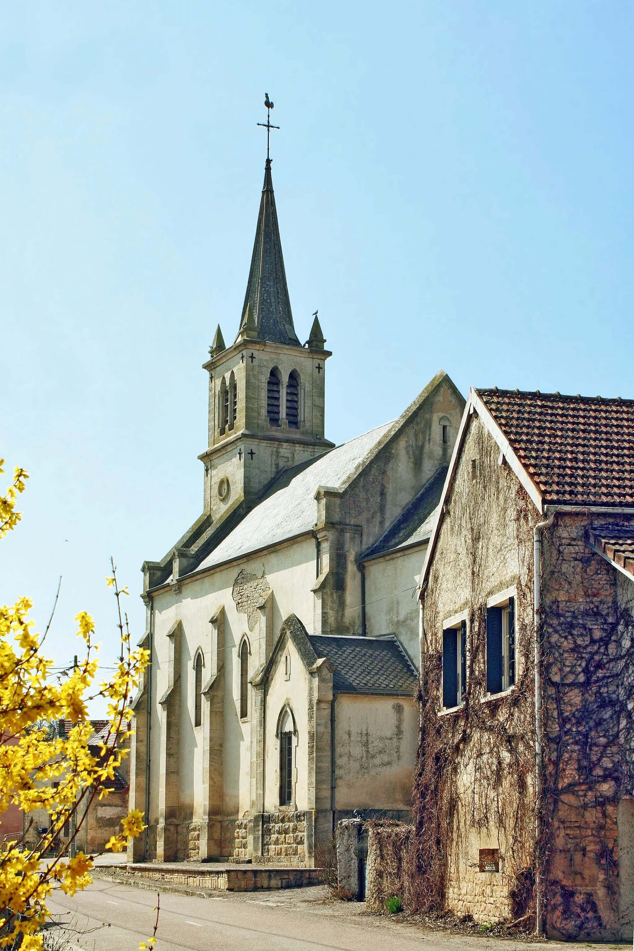 Photo showing: Church of Nativity in Chemin-d'Aisey