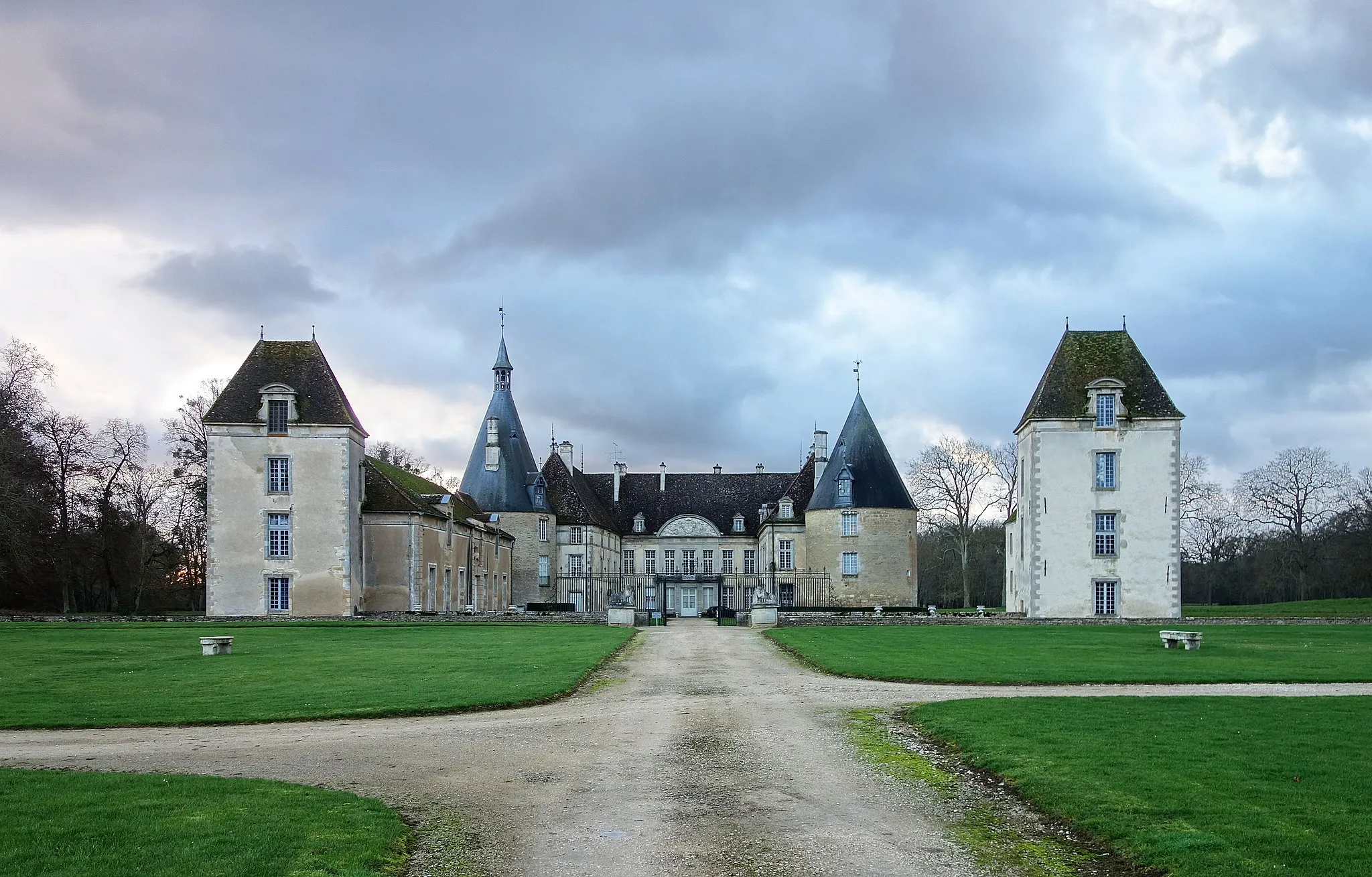 Photo showing: Le Château de Commarin (Côte d'Or).