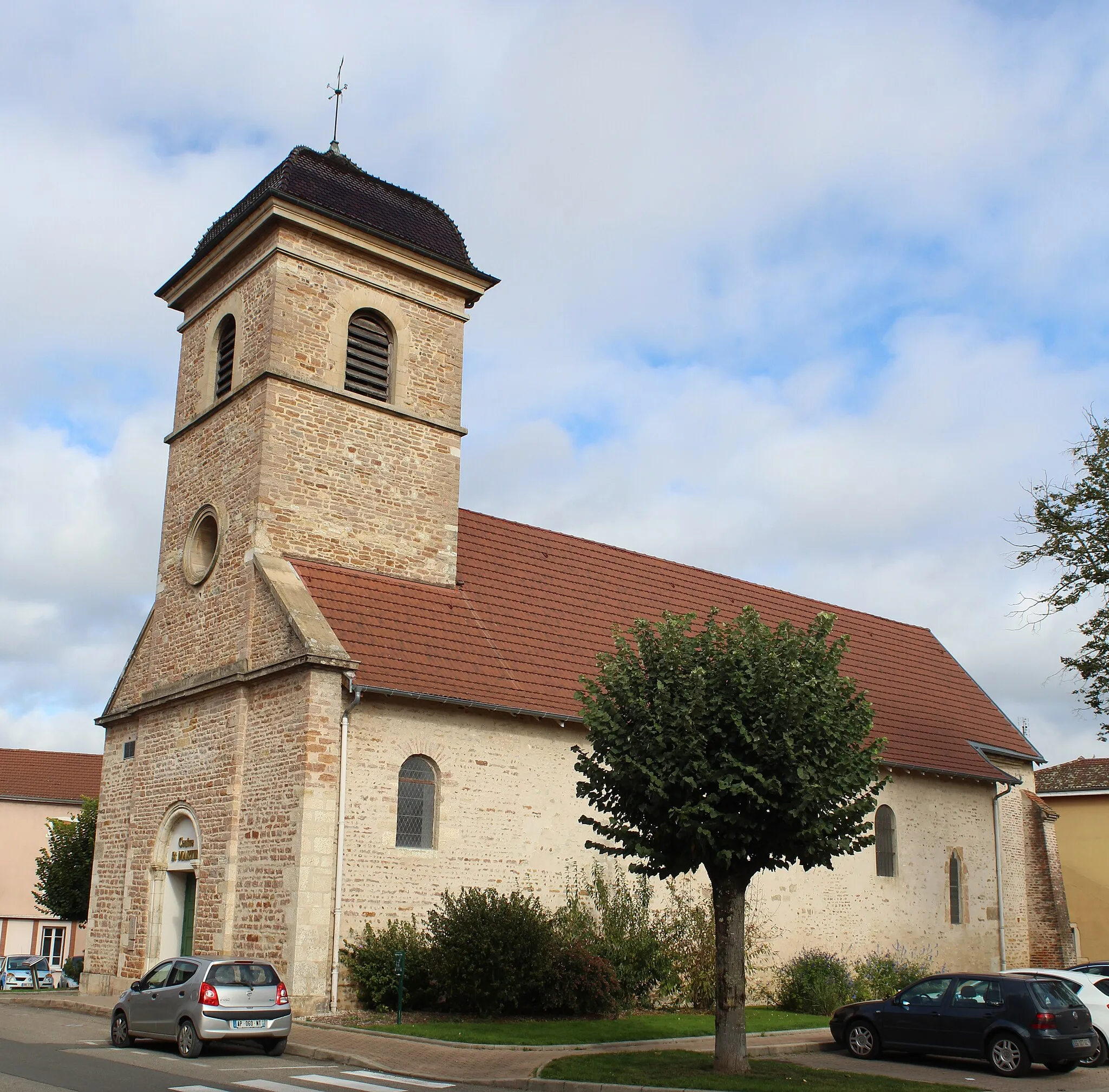 Photo showing: Centre Saint-Martin de Vonnas.