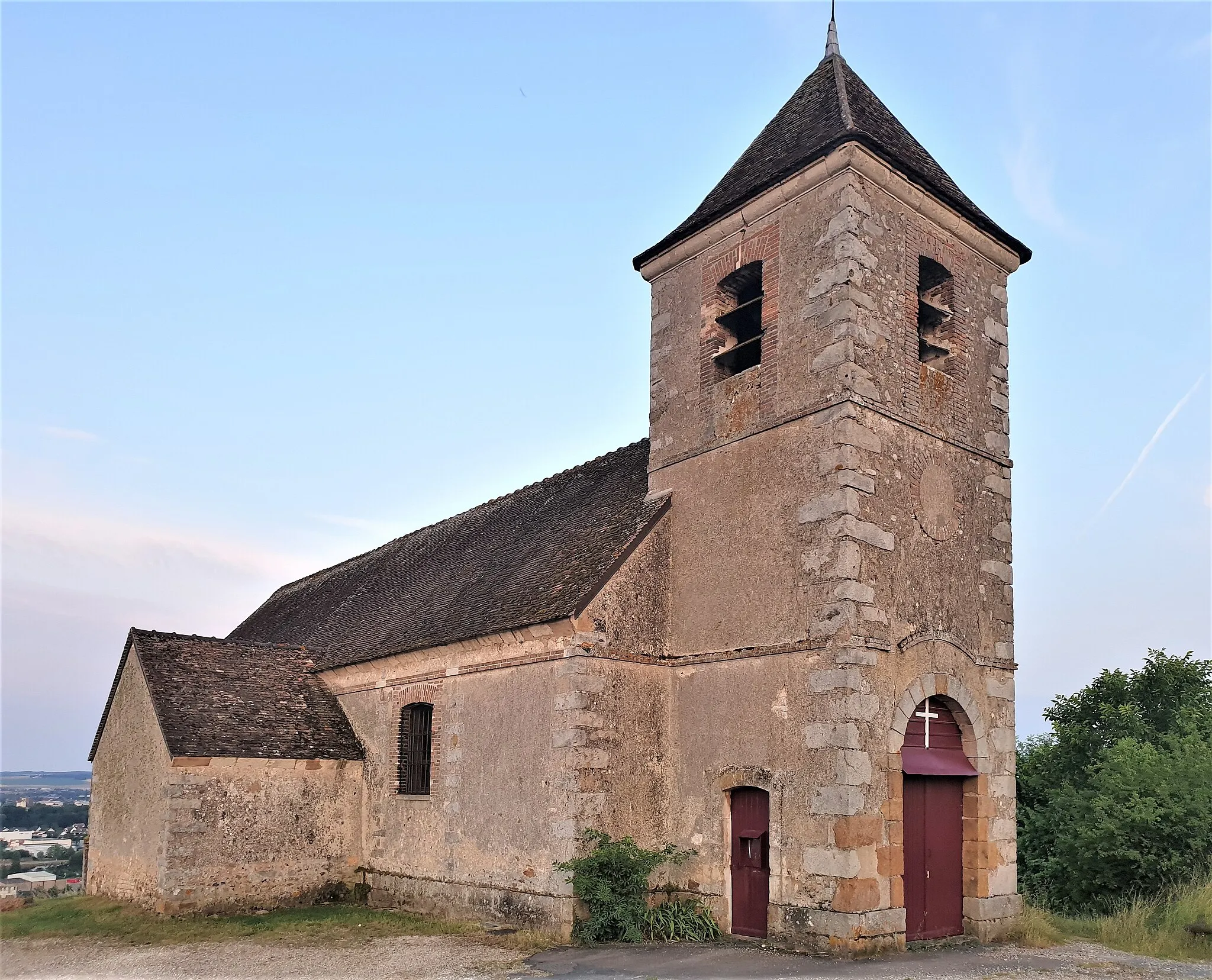 Photo showing: Église Saint-Martin de Saint-Martin-du-Tertre (Yonne)