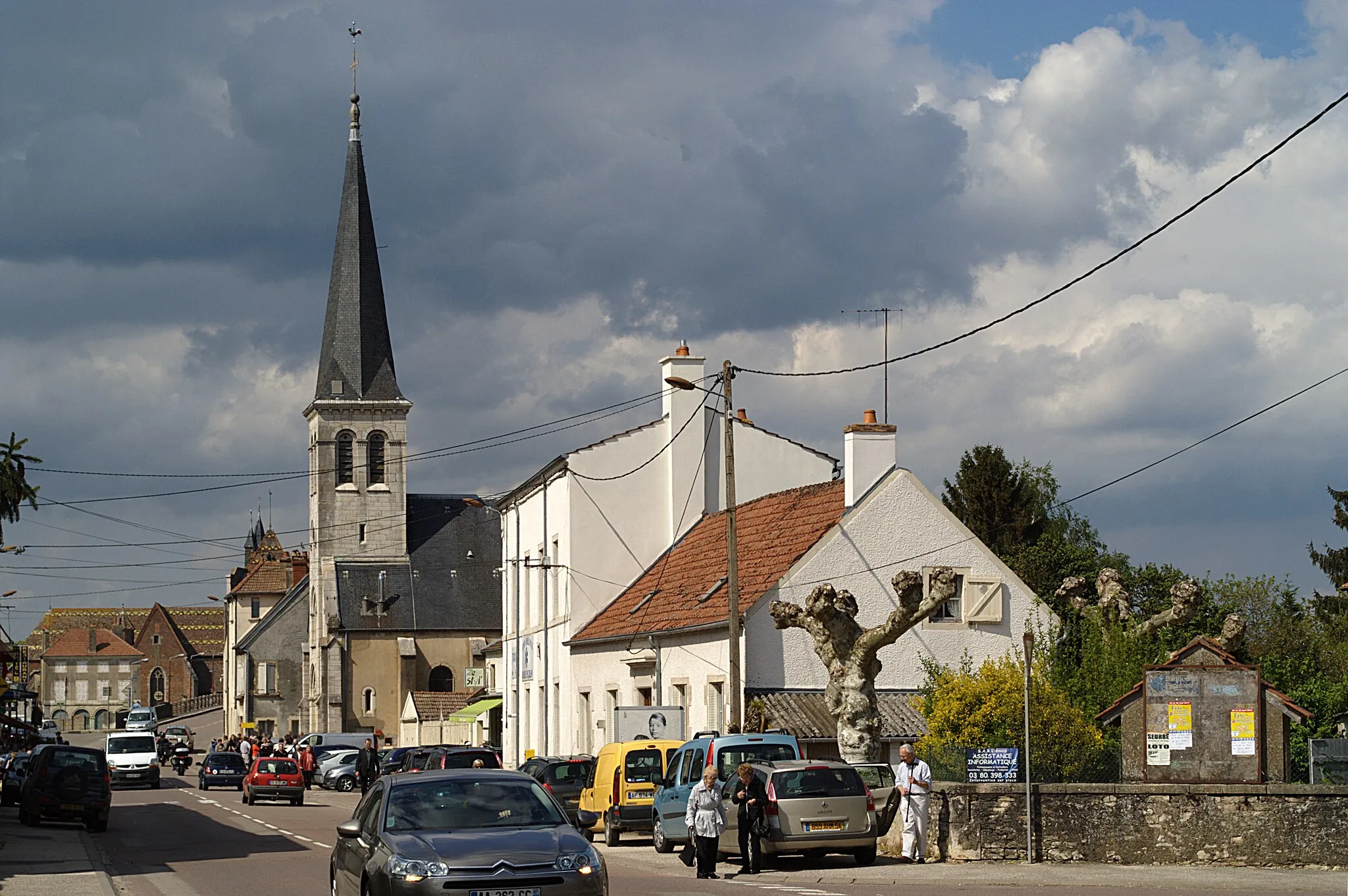 Photo showing: Église paroissiale, Rue Nationale, Losne (Côte d'Or, Bourgogne, France)