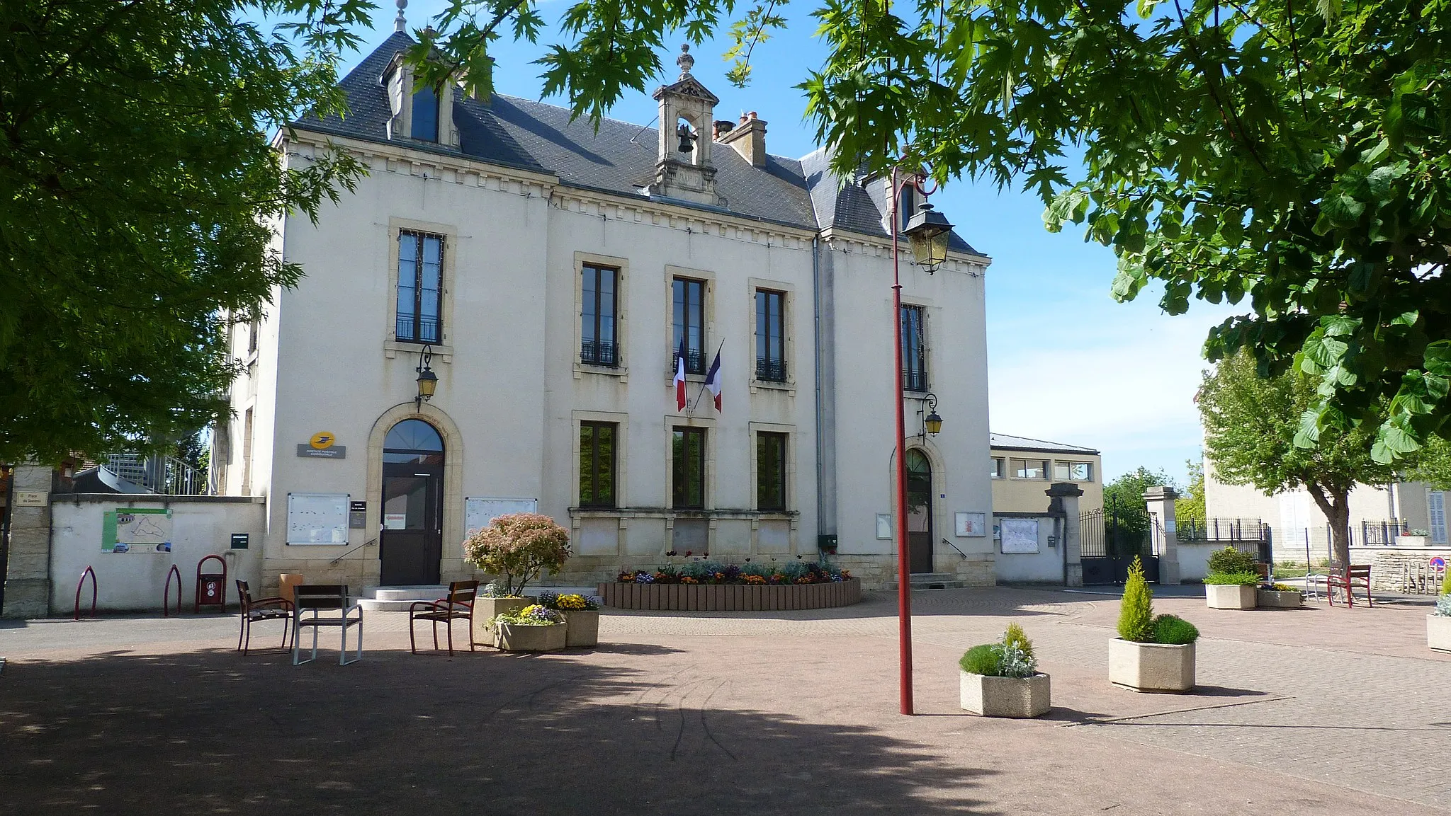 Photo showing: La urbodomo de Ruffey-lès-Echirey