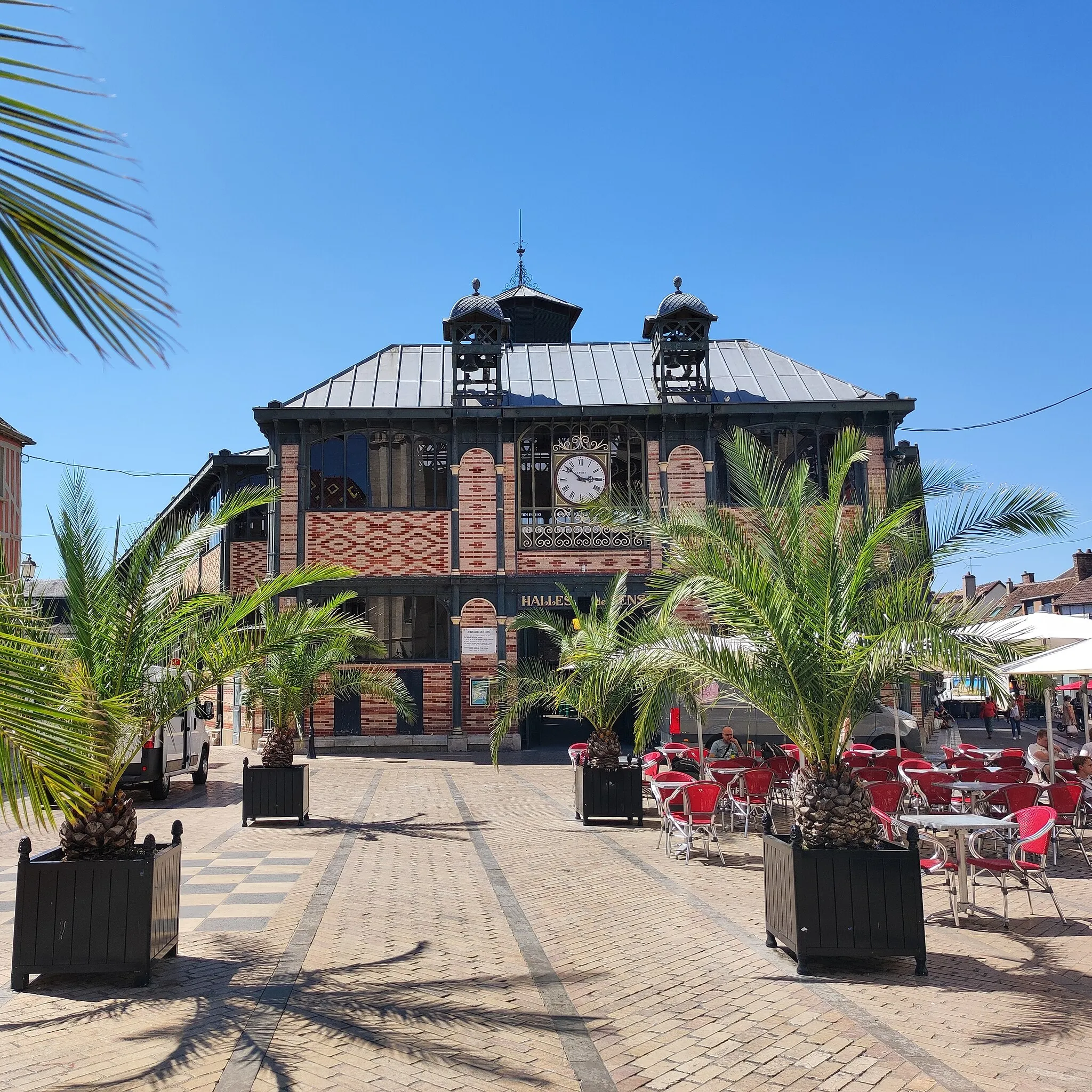 Photo showing: Halles, Sens, Yonnne, Bourgogne, France