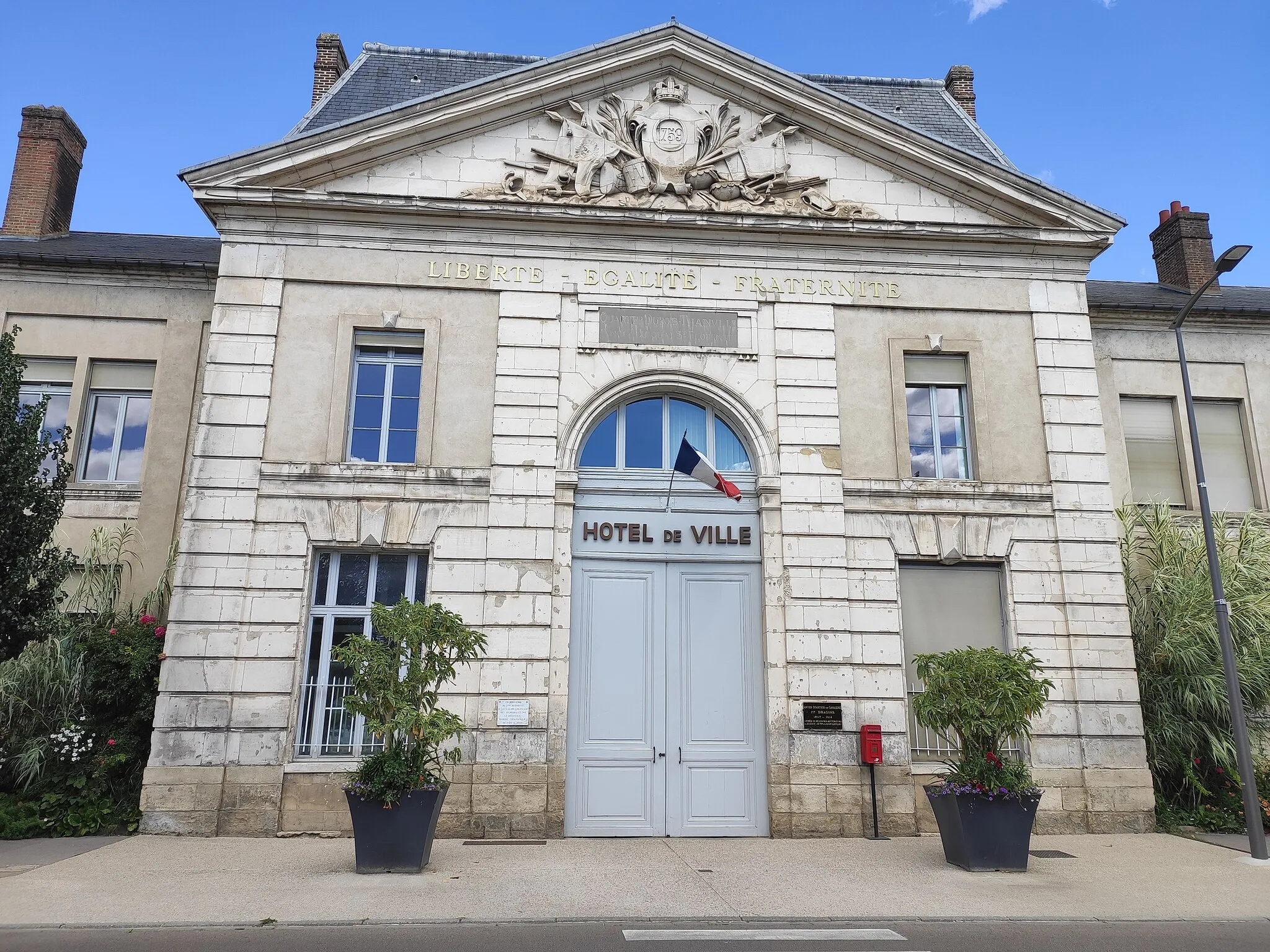 Photo showing: Joigny, Yonne, Bourgogne, France