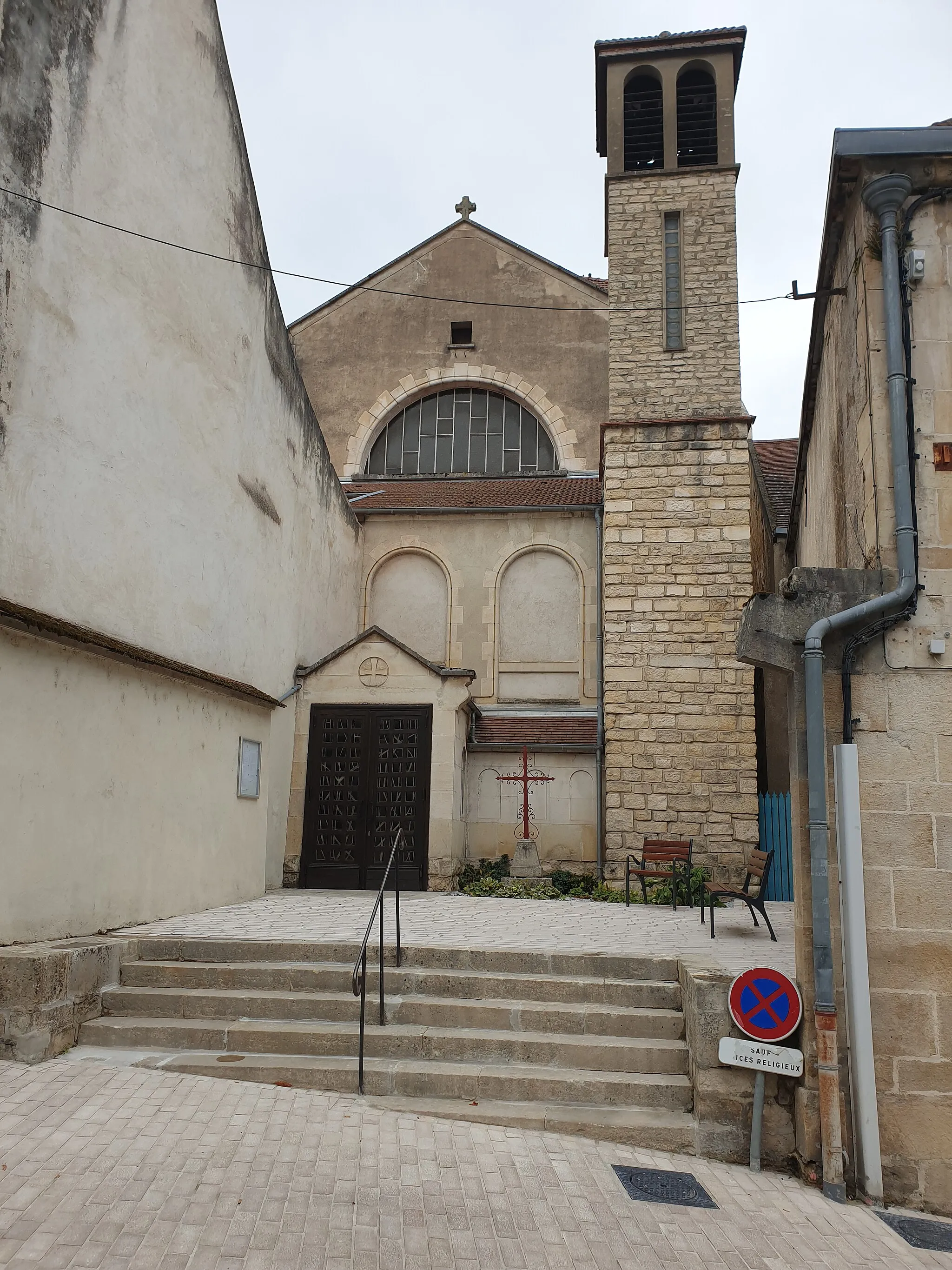 Photo showing: Het stadhuis in Montbard (departement Côte d'Or, Bourgondië,  Frankijk).