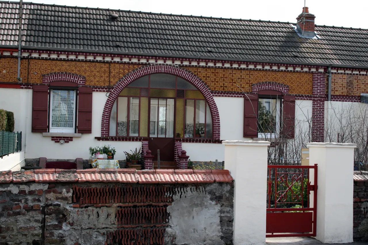 Photo showing: Rue de la Tuilerie à Montchanin les Mines